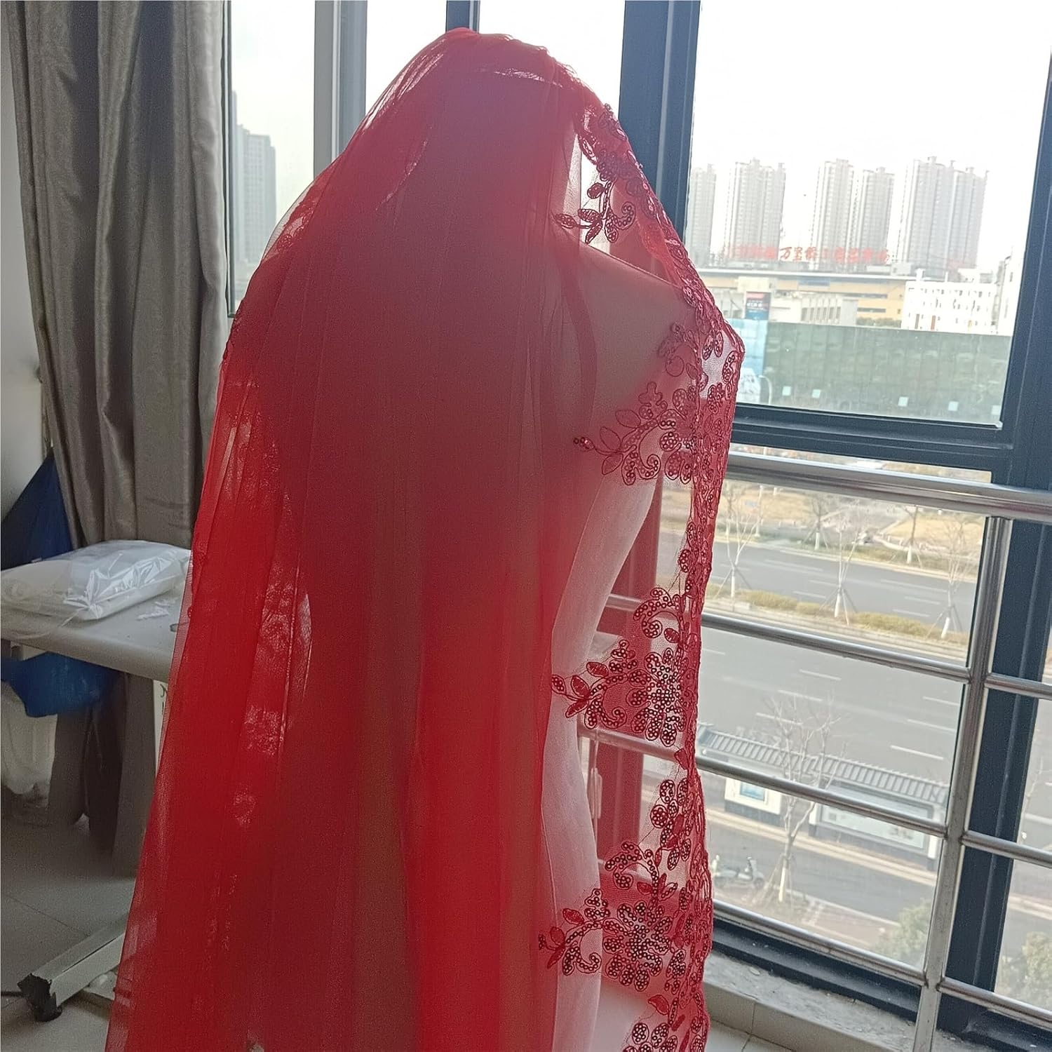Stunning Red Sequin Cathedral Wedding Veil with Comb - 300cm Soft Tulle Bridal Veil for Elegant Brides