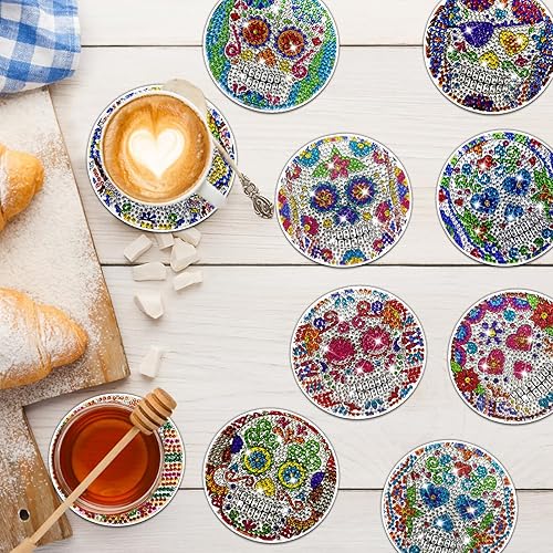 Miniatura 6 de AHCSMRE Juego de 10 posavasos de diamantes de calavera de Halloween, posavasos de pintura artística con soportes, posavasos de diamante