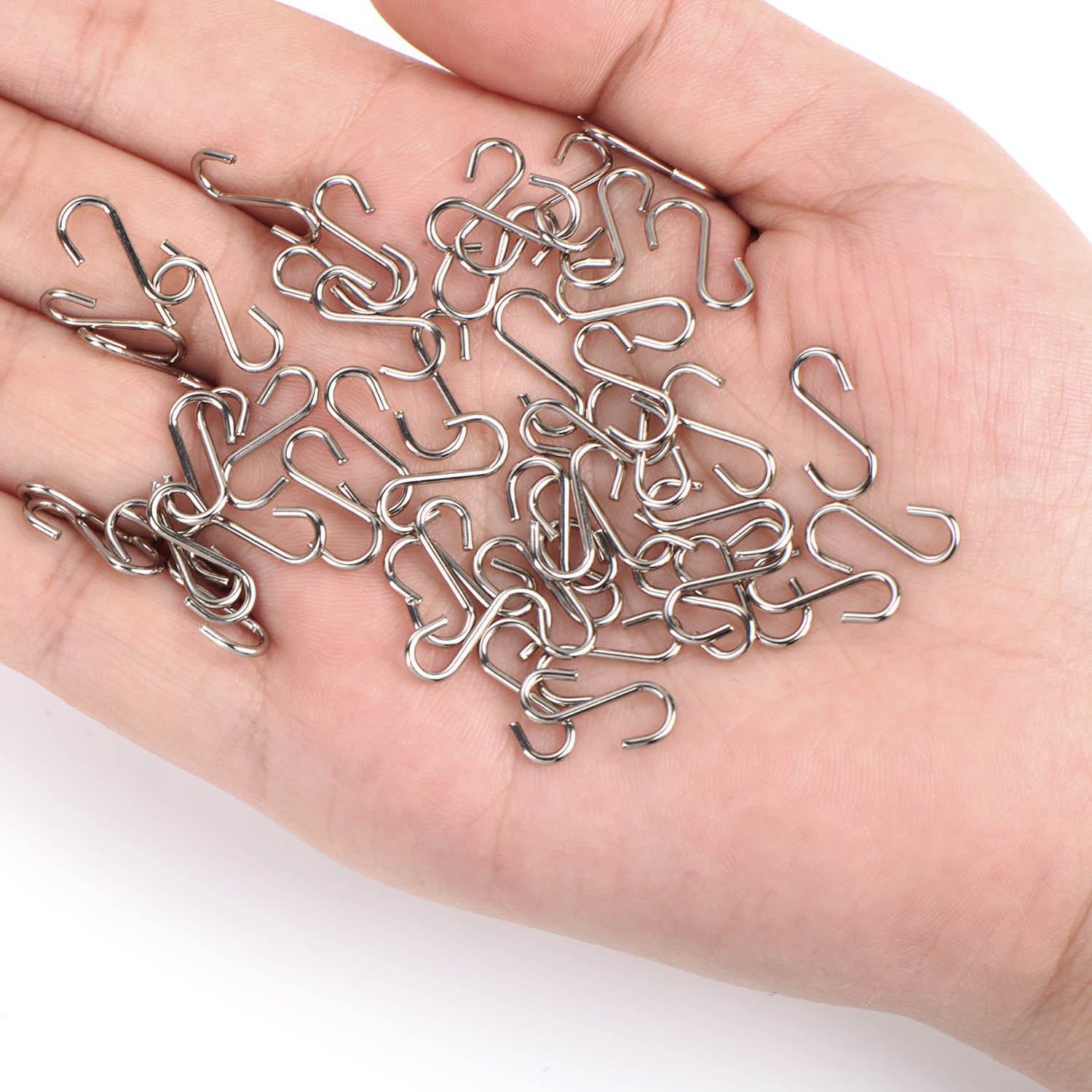 JJUNW Mini S ganci, 100 piccoli ganci a forma di S, 14 mm, gancio in metallo da appendere, salvaspazio, per fai da te, gioielli da appendere (argento