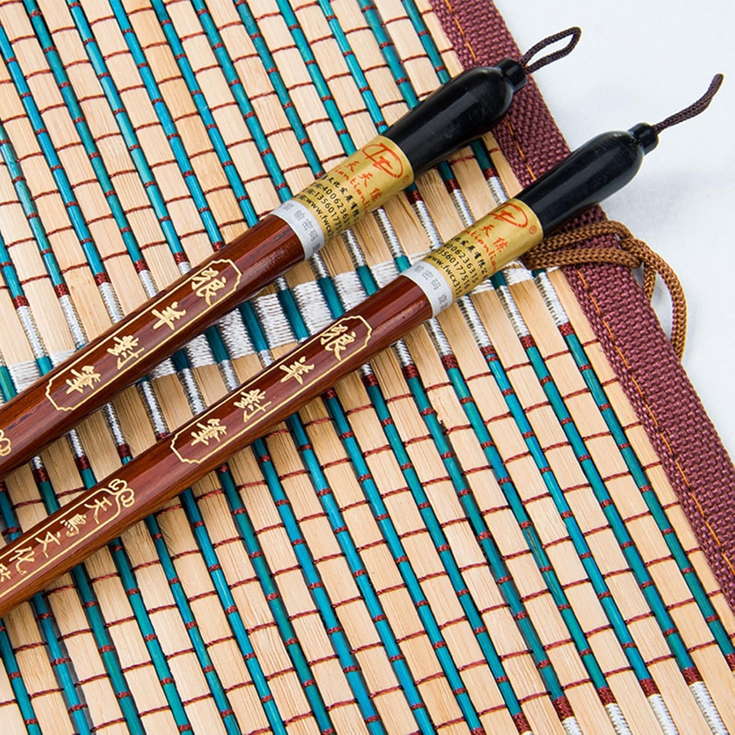 Set de 2 Pinceles de Caligrafía China, Pelo Natural y Lana, con Estuche de Madera 514320