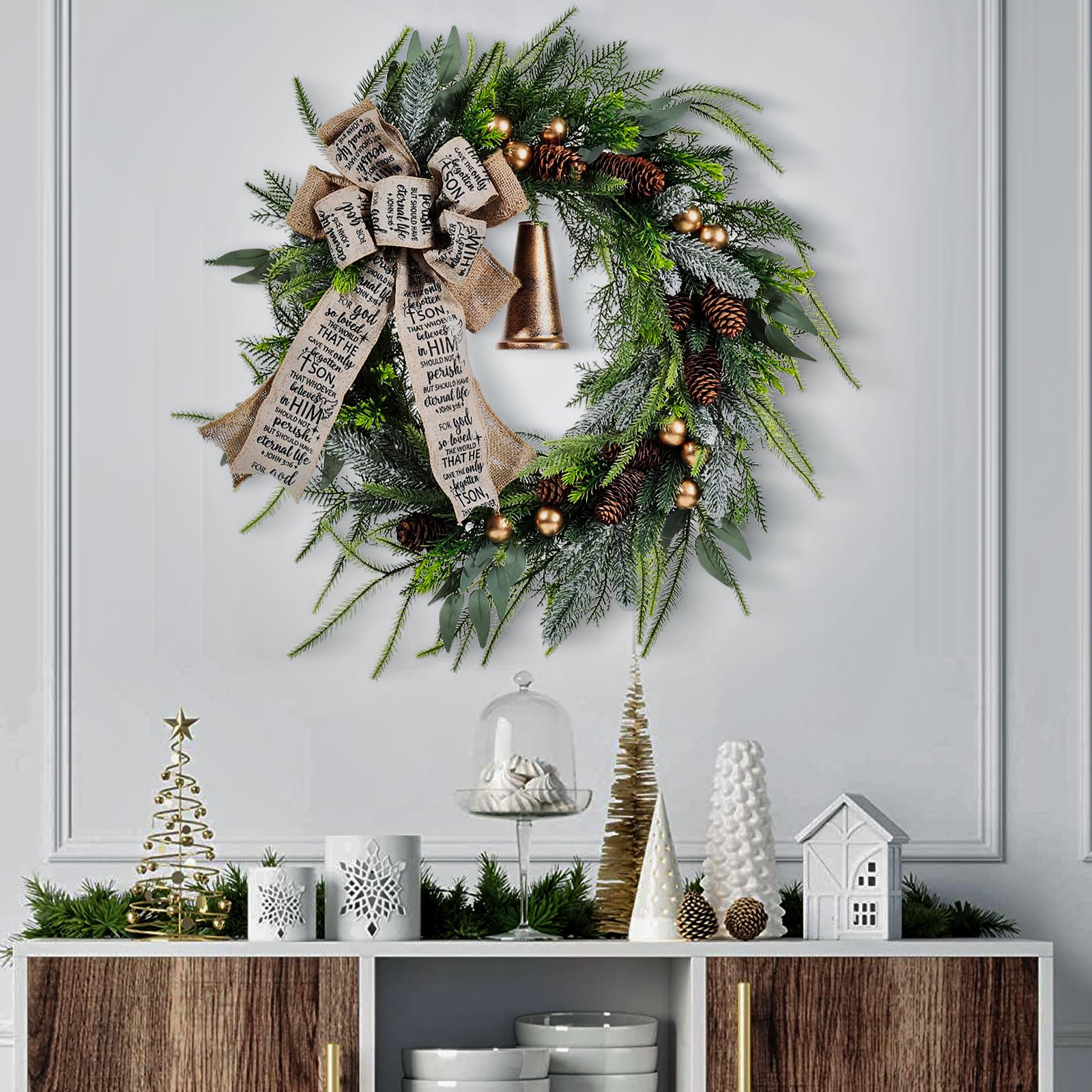Corona para puerta de Navidad, 45 cm, decoración navideña para puerta de casa con campanas, corona de Navidad artificial, decoración para interior y exterior