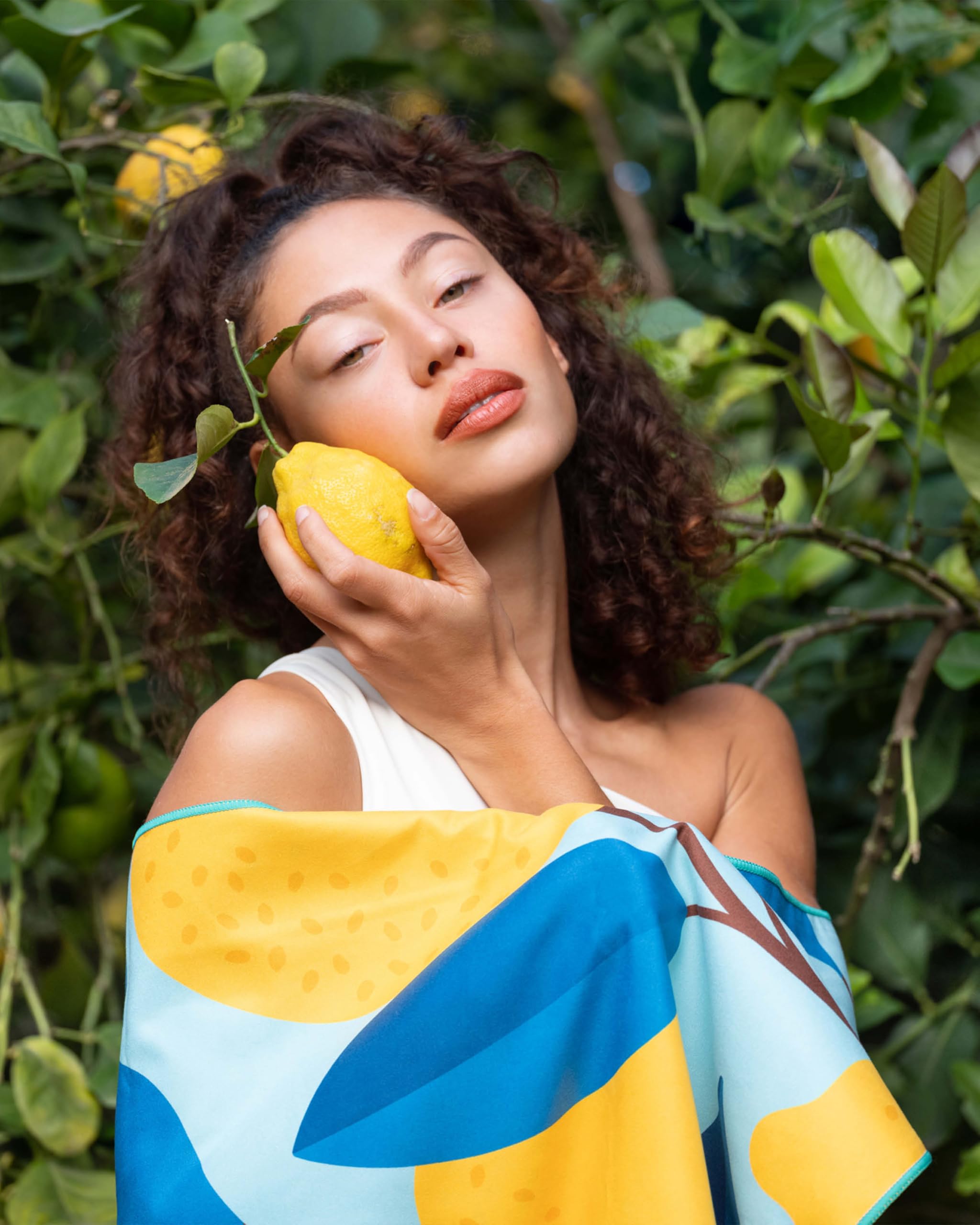 Fit-Flip Telo Mare microfibra – leggero, fine e ad asciugatura rapida – asciugamano microfibra grande – teli antisabbia da spiaggia – 100% riciclato - Lemon Flowers 200x90cm