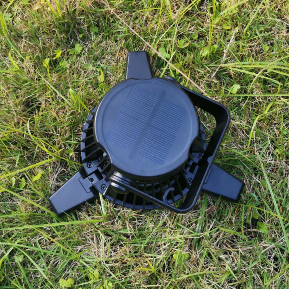 Lámpara Solar Camping Portátil Negra Batería 4000mah y Alta Luminosidad para Fiesta Verano y Actividades al Aire Libre