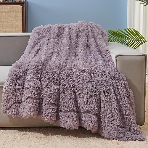 GONAAP Manta mullida de piel sintética color morado claro, súper suave y acogedora, manta mullida de felpa lanuda para sofá o cama (morado claro,