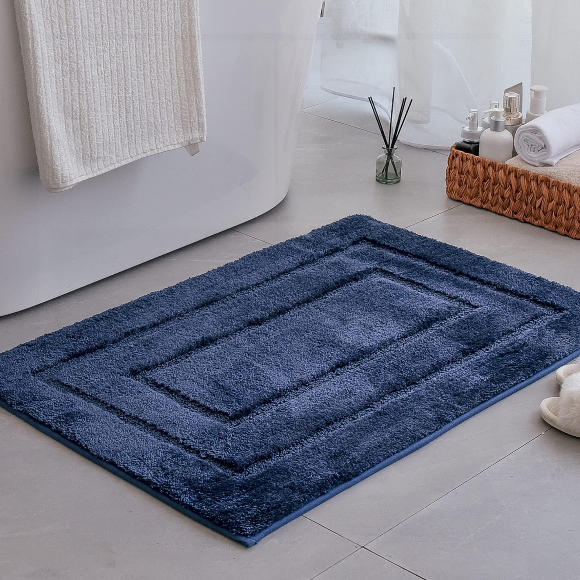 SFLXO 120cm x 70cm Non Slip Bath Mat Machine Washable Bath Mats For