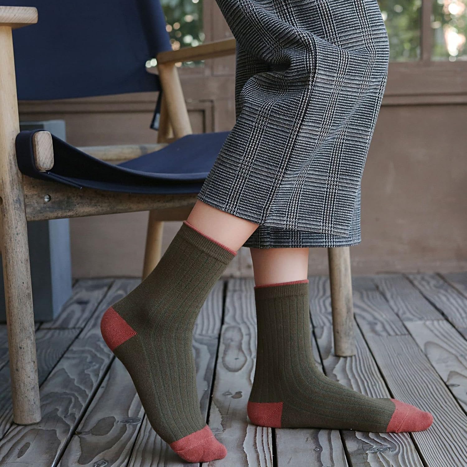 VIDI Autumn Winter Mid Calf Socks Women's Japanese Solid Color Cotton Colorblock
