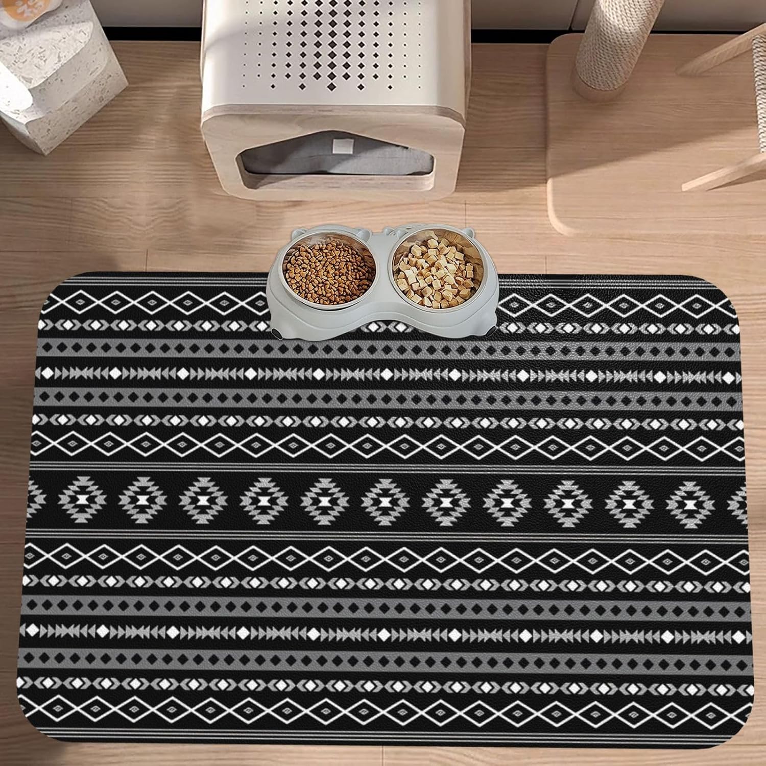 Aztec White Grey Black Mixed Motifs Pattern Leather Absorbent Pet Feeding Mat Non-Slip for Dogs Cats 40x60cm
