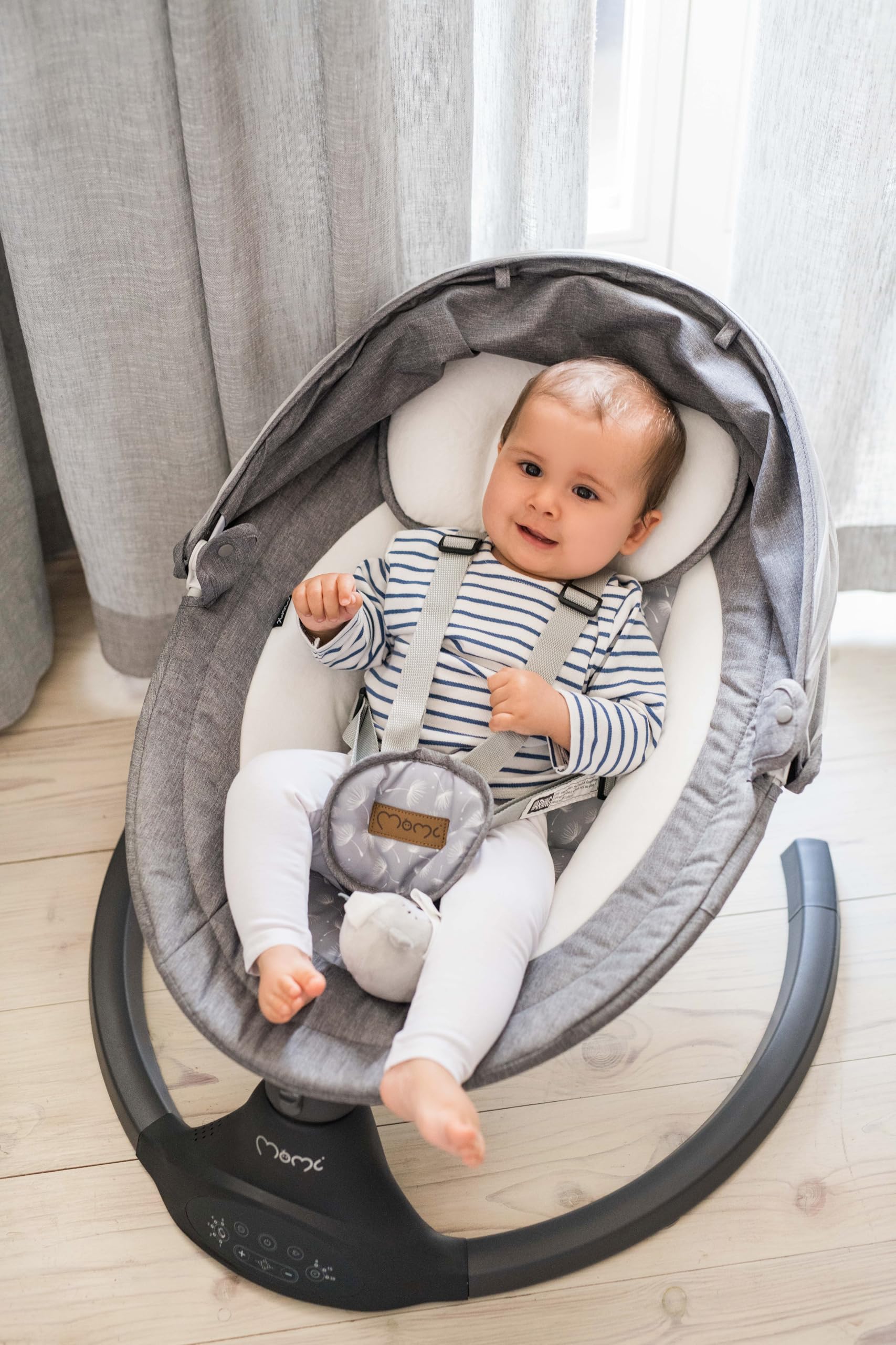 MoMi KENANI Mecedora para Niños hasta 9 kg, Plegable, con Mando a Distancia y Bluetooth, Funciona con Pilas/Electricidad, Arnés 5 Puntos, Visera Solar