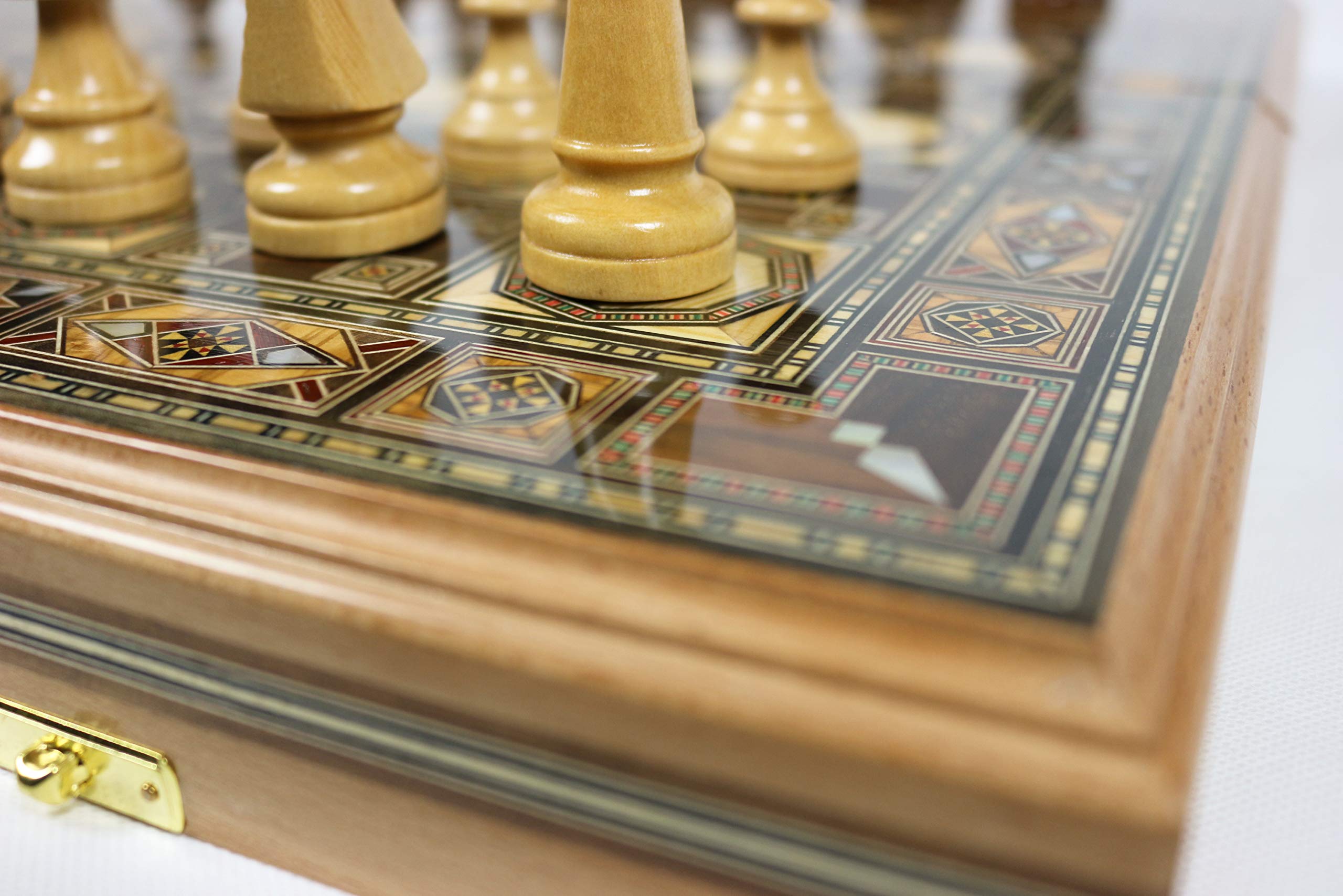 Elessar Nuovo 50 x 50 cm, l'originale legno Backgammon Tavla/Gioco di scacchi/DAMA Board BK 520F con 30 pietre di backgammon in legno, con personaggi KH 97 mm di scacchi