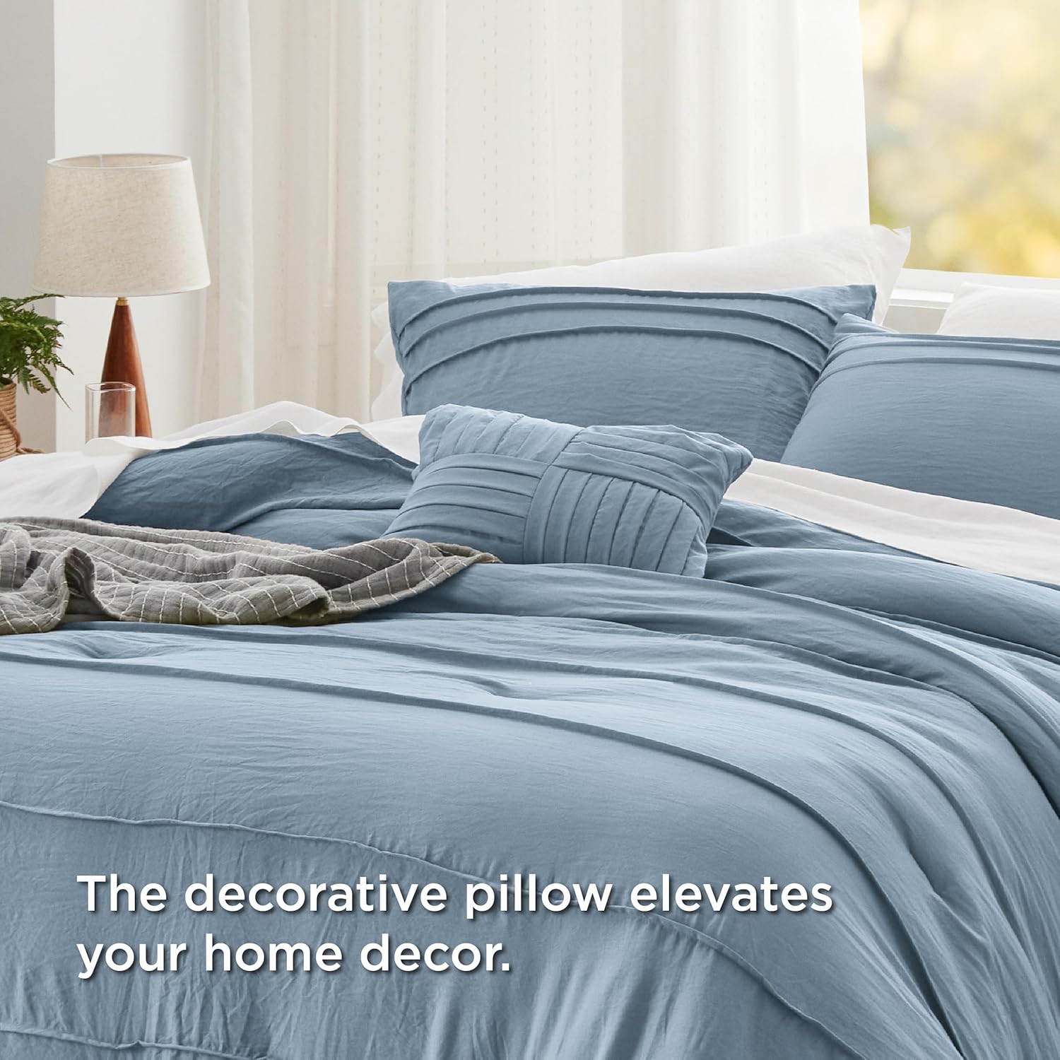 Bedsure Queen Comforter Set - 4 Pieces Pinch Pleat Bed Set, Light Blue Boho Bedding for All Season, 1 Soft Comforter, 2 Pillowcases, 1 Decorative Pillow