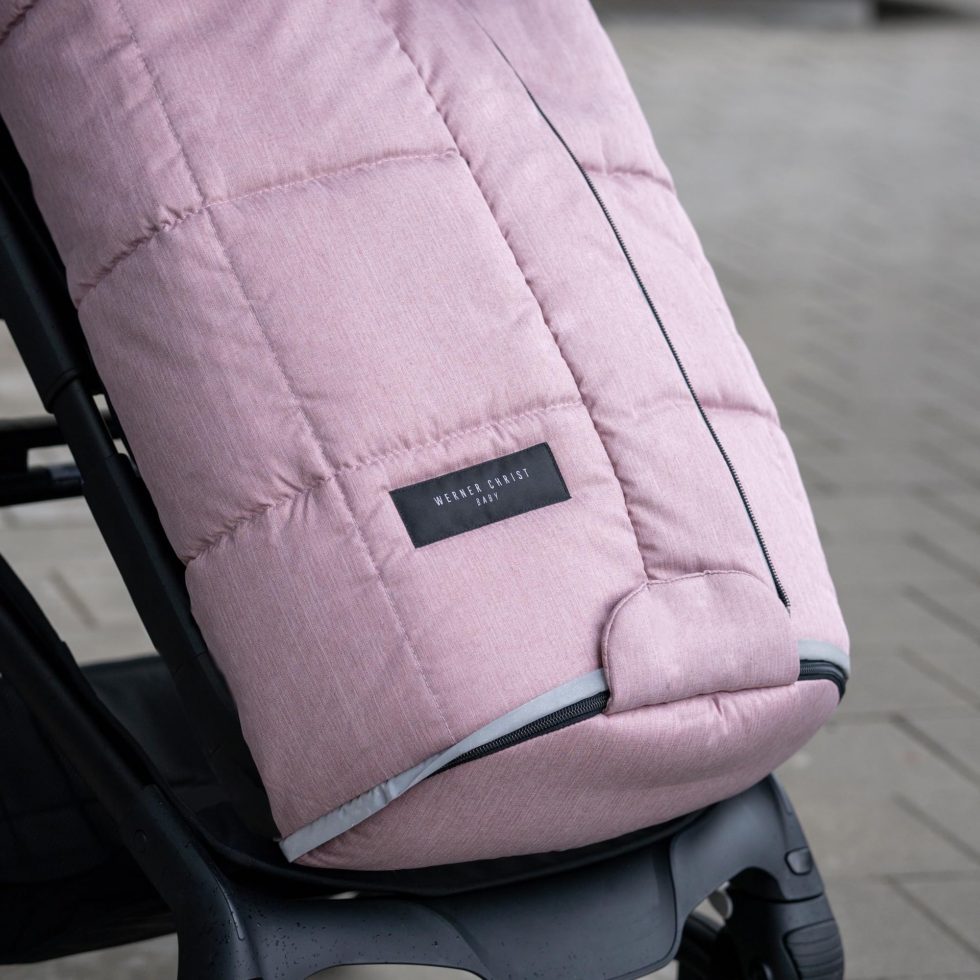 Werner Christ Śpiworek do wózka dziecięcego ze skóry jagnięcej Tulavario – śpiwór ze skóry jagnięcej Buggy (dzieci od 6 do 36 miesięcy), z futra medycznego, w kolorze czarnym