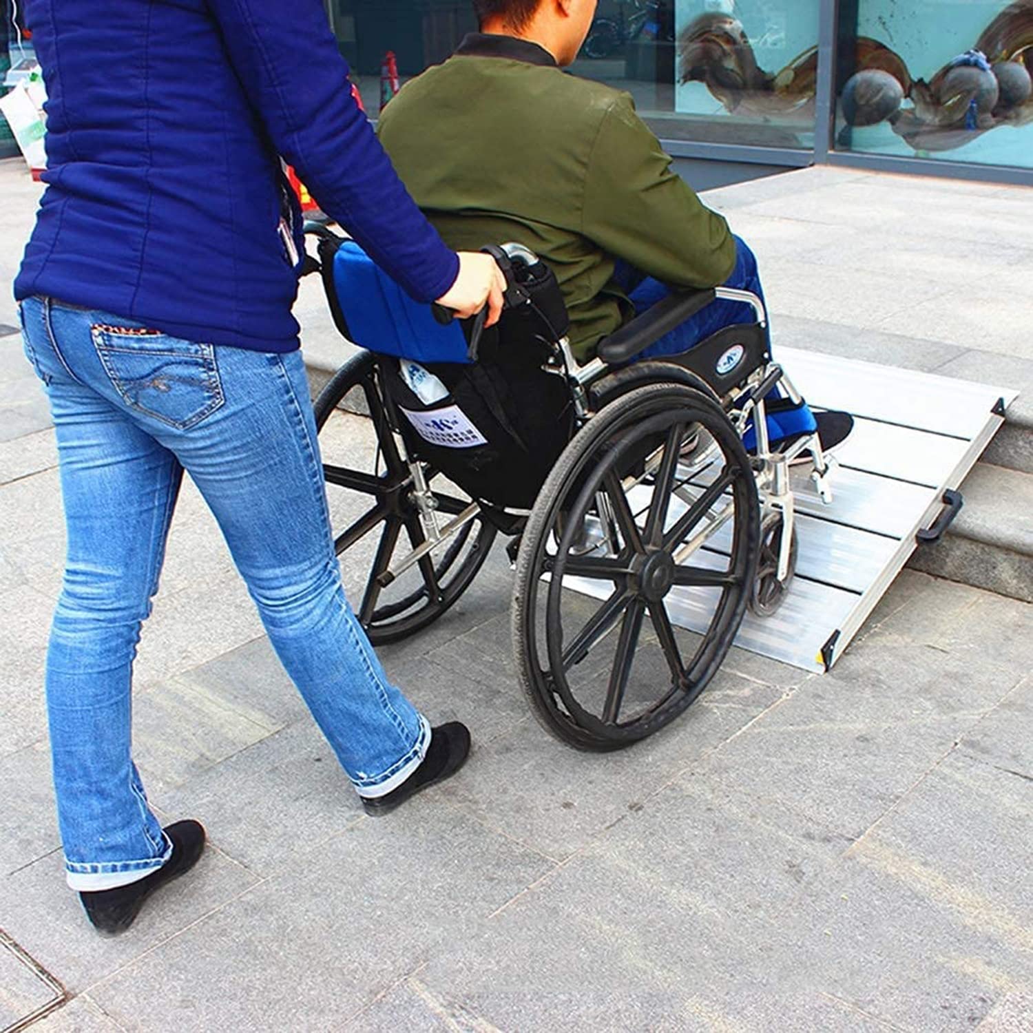Rampa de Aluminio portátil para Silla de Ruedas, Rampa de Umbral de Acceso de Movilidad, Rampa de Portador de Fácil Acceso con Asa de Transporte, para Escalones de Casa Escaleras Puertas Scooter