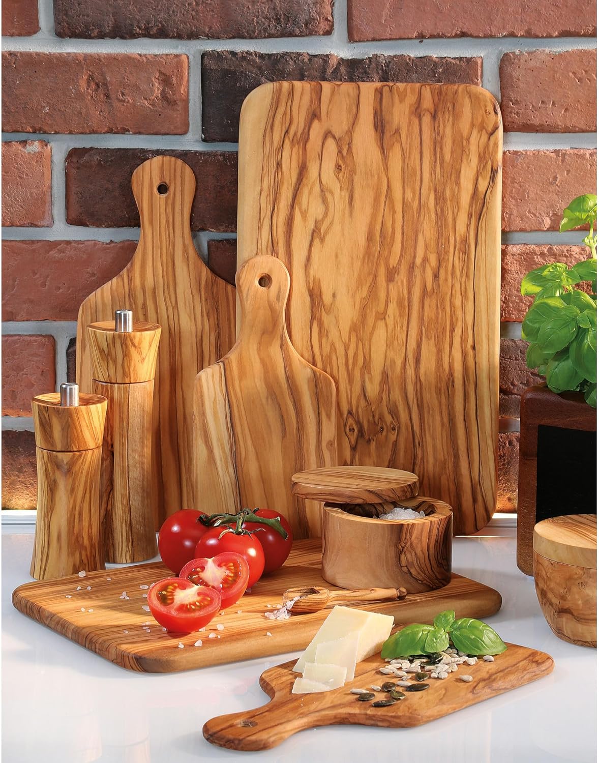 Zassenhaus Frankfurt Salt Mill 14 cm Olive Wood with Fully Adjustable High Performance Ceramic Grinder Filled