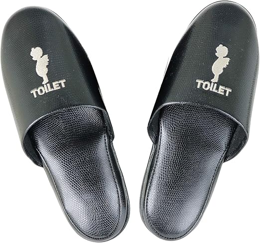 Amazon ベーシックスタンダード トイレスリッパ 洗える フェイク レザー スリッパ おしゃれ モノトーン 天使 ブラック トイレマット タンクカバー ホーム キッチン オンライン通販 Amazon ベーシックスタンダード トイレスリッパ 洗える フェイク レザー スリッパ おしゃれ モノトーン 天使 ブラック トイレマット タンクカバー ホーム キッチン オンライン通販