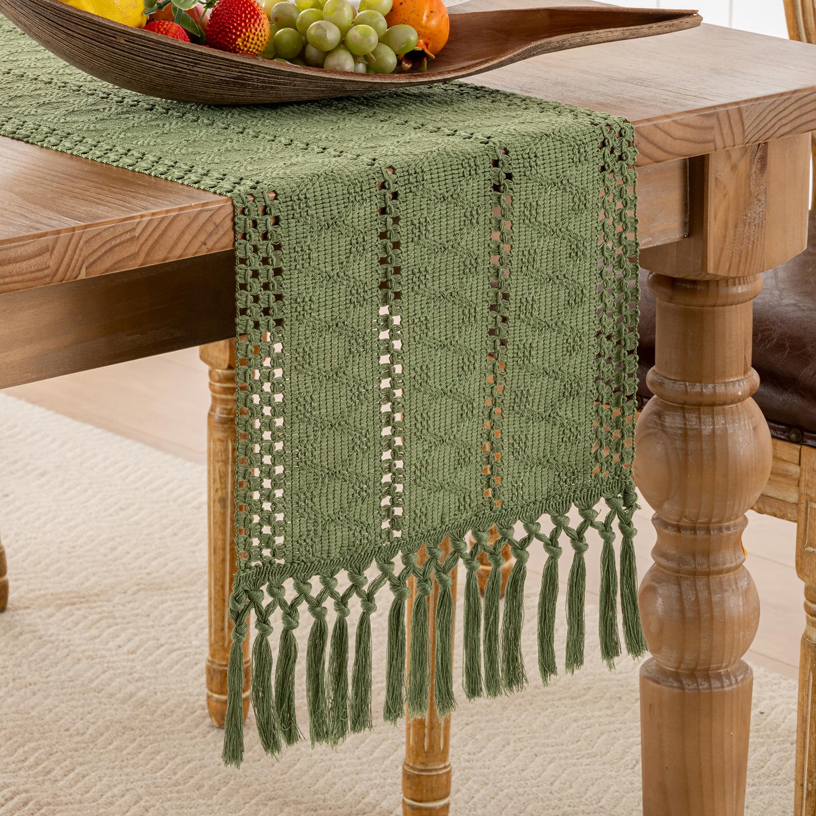 Serento Tischläufer Grün Modern Boho Deko Baumwolle Leinen Landhausstil Deko Häkelspitze Tassel für Urlaub Party Hochzeit Geburtstag 30x140cm