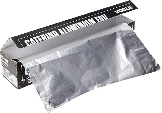 Vogue Aluminium Foil 11 1/2"/290mm x 250'/75m With Serrated Cutting Blade