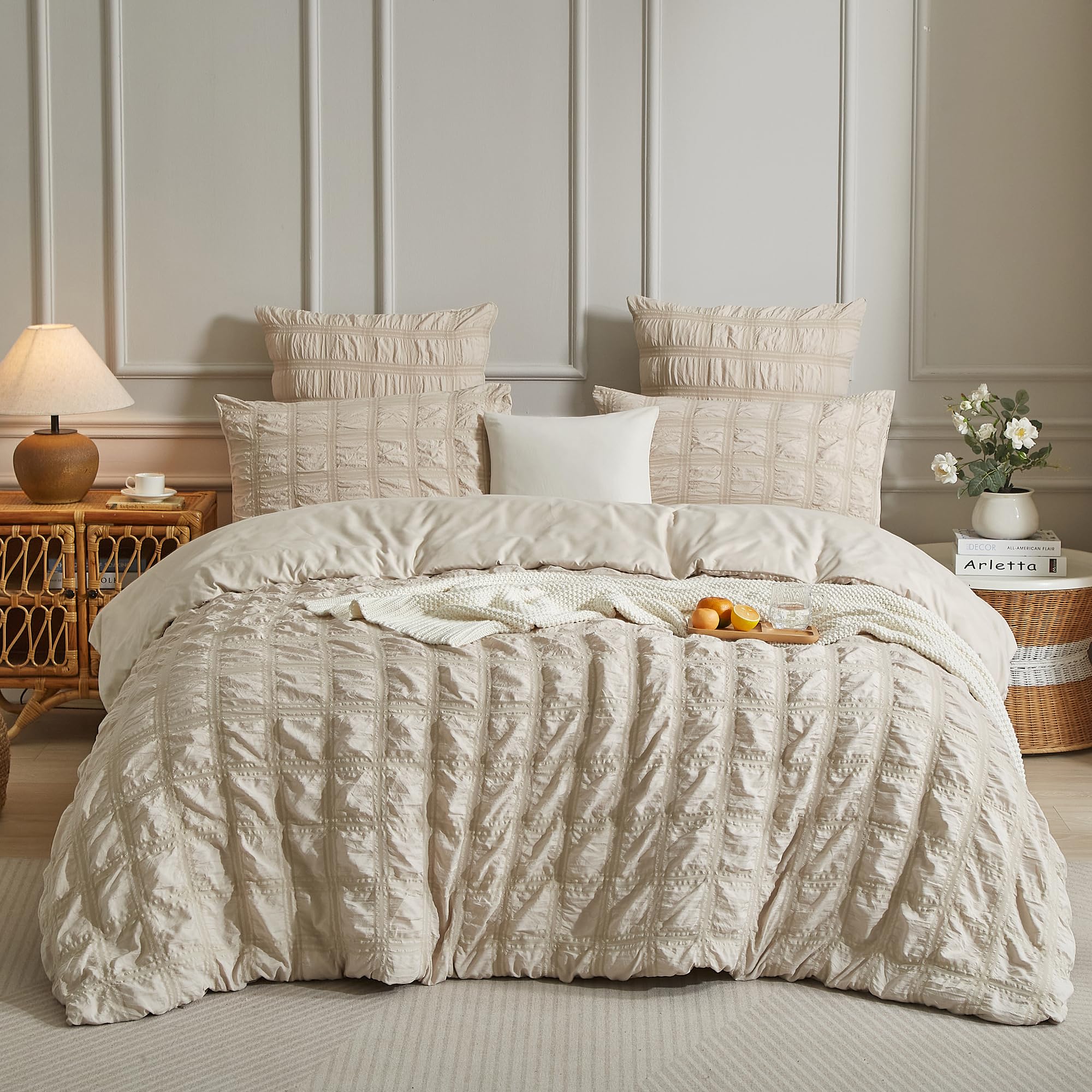Luowei Seersucker Bettwäsche 220x240cm Kariert Beige Flauschig Bügelfreie Bettwäsche Aesthetic Set Sommer Kühlend Bettbezüge 220x240 mit Reißverschluss und 2 Kissenbezüge 80x80 cm