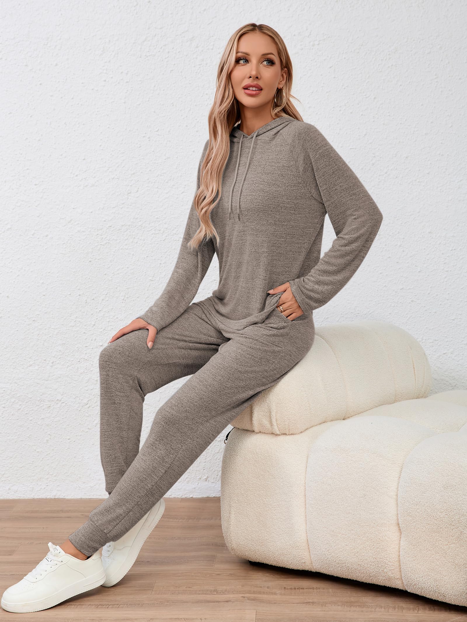 Famulily Survêtement à manches longues pour femme, couleur unie, sweat à capuche avec cordon de serrage et pantalon de jogging élastique avec poches, tailles S à XXL