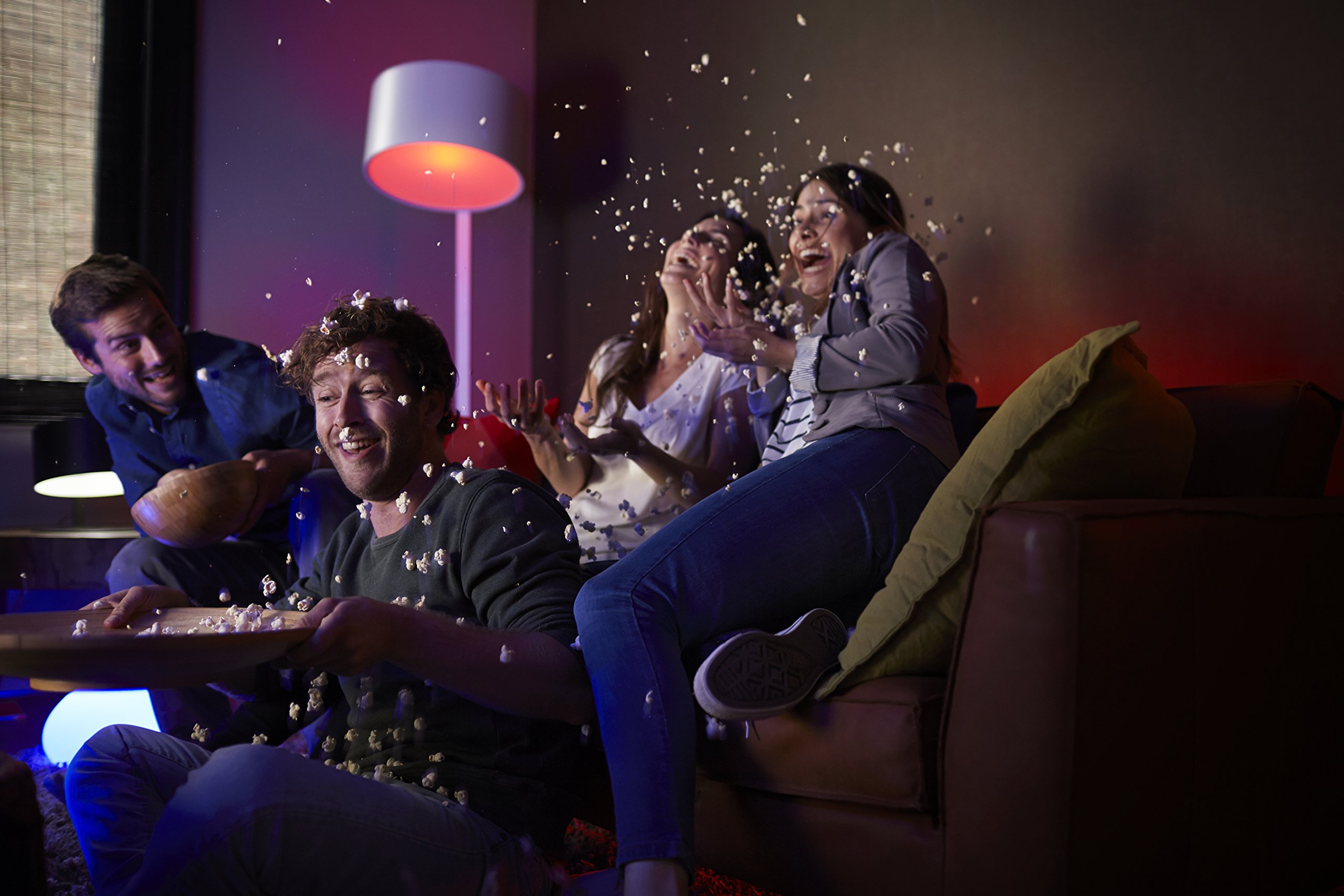 Philips Hue Bridge, Centro di Controllo del Sistema di Illuminazione Smart Hue, Bianco [ Versione Inglese]