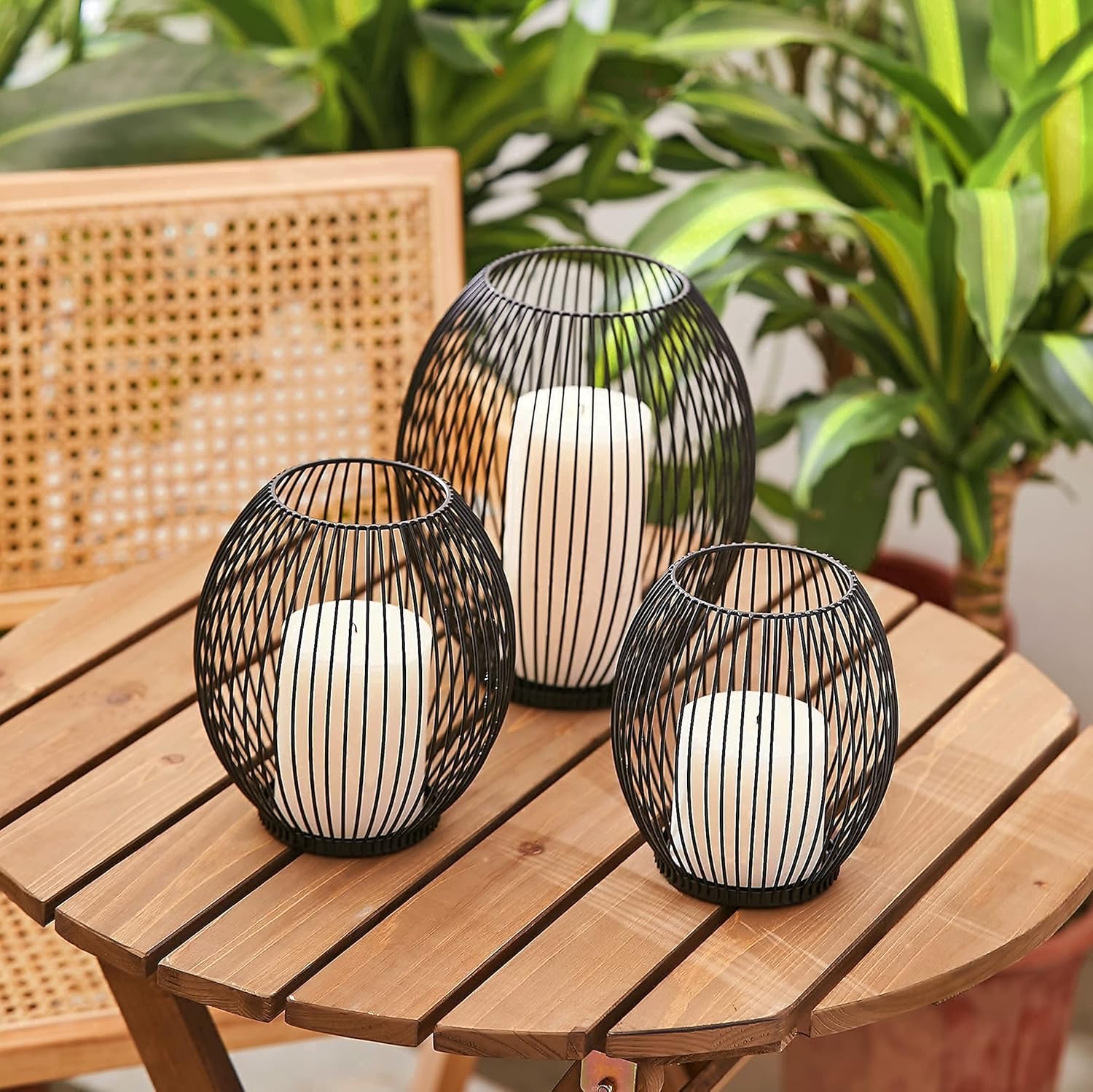 OLEEK Outdoor Candle Holder Decor Set - Black Candle Holder - Candles Holders for Table Centerpiece - Hurricane Candles Holder for Pillar Candles Cage Candle Holders Black Wire Decorative