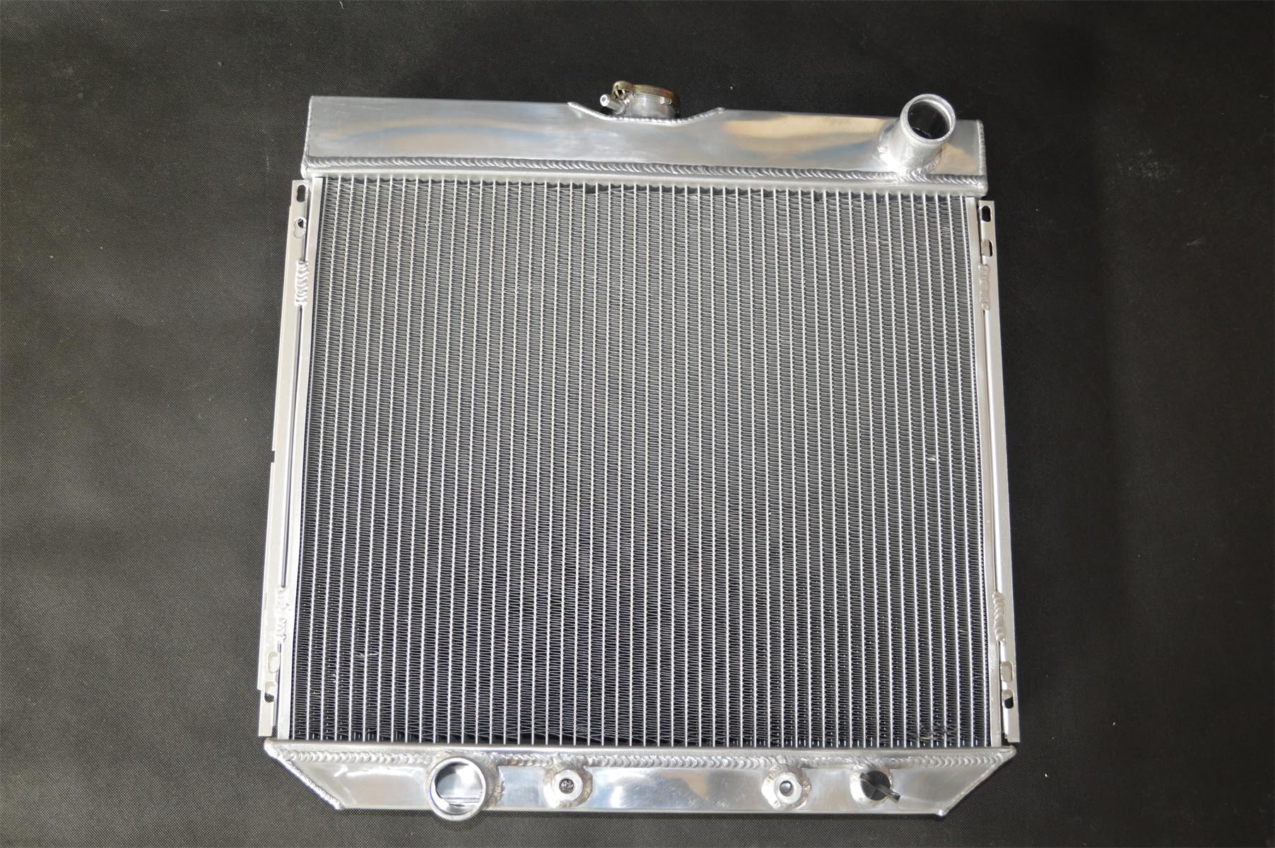 Radiatore in alluminio + ventola per F-ord Mu-stang/Ranchero/Torino/Mer-cury Cougar XR7/Comet 4.7L/5.0L V8 Fairlane/Maverick 1967-1970
