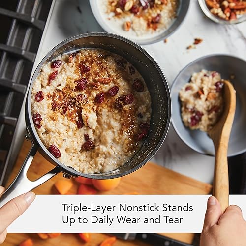 Miniatura 4 de KitchenAid Cacerola antiadherente de inducción anodizada dura con tapa, 3 cuartos - Negro mate