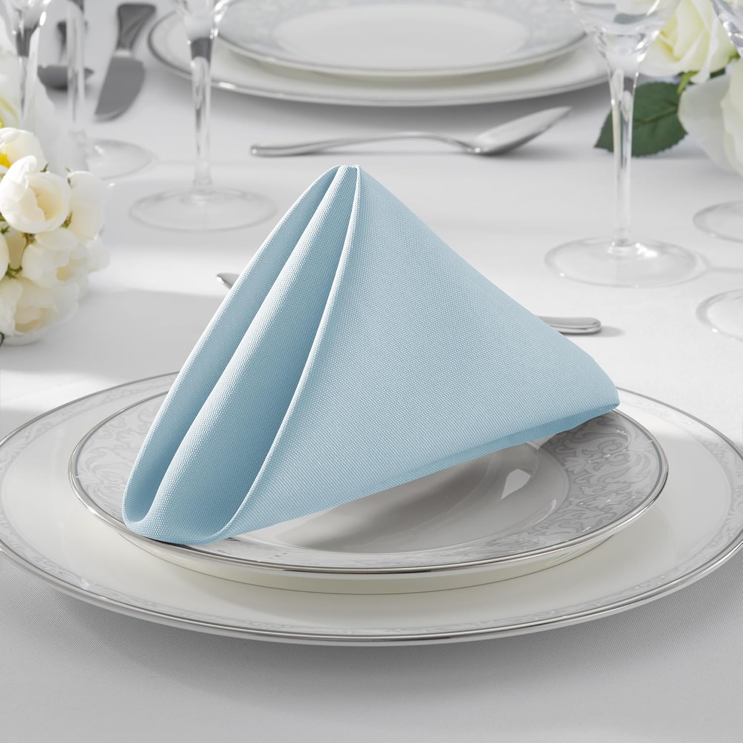 Lann's Linens Set of 144 Cloth Dinner Napkins, 20-inch Polyester Napkins, Washable and Reusable Fabric for Weddings, Hotels, Restaurants - Baby Blue