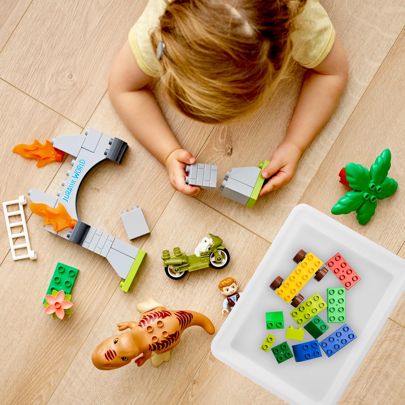 CYEER 20 Stück Kunststoff Tablett Weiß 28x21x3cm, Rechteckige Basteltabletts für Kinder, Aktivitätstablett für Malen, Perlen & Bausteine, Stapelbare Serviertabletts für Schule & Haushalt