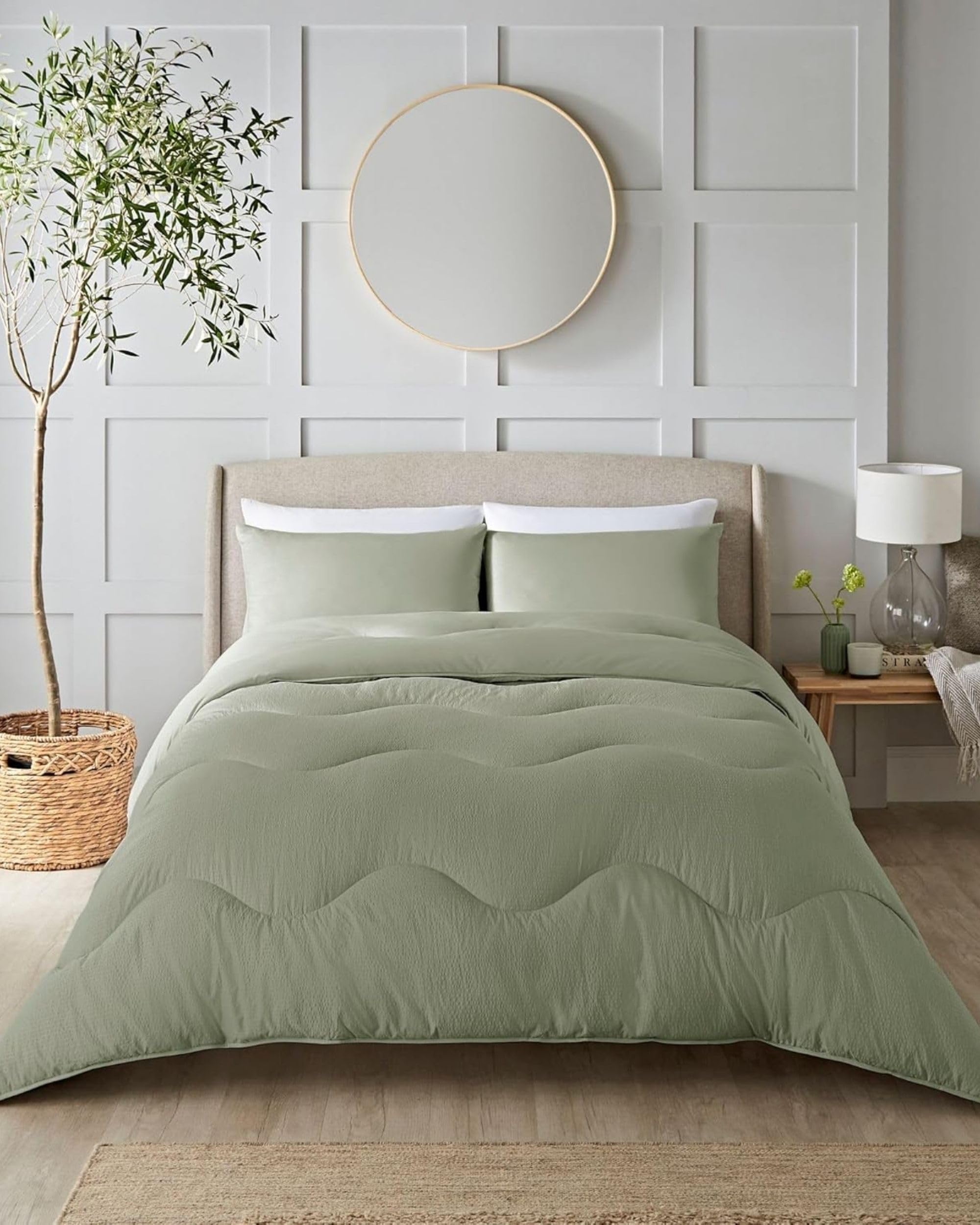 Night Lark Coverless Duvet and Pillowcase Set, Seersucker Collection – Coverless Duvet Single 4.5 Tog with Advanced Smartfil® Fibre, Machine Washable, Hypoallergenic – Olive Green, Single Bed Size