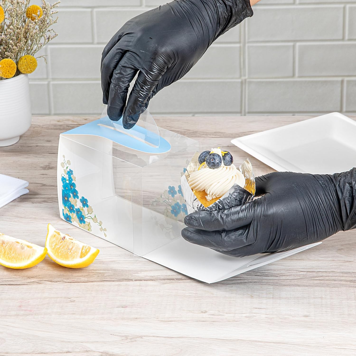 Restaurantware-5 Inch x 3.25 Inch Individual Cupcake Boxes, 100 Disposable Cupcake Display Boxes - With Handle, Flower Accent, Clear Plastic Single Cupcake Containers, For Weddings Or Birthdays