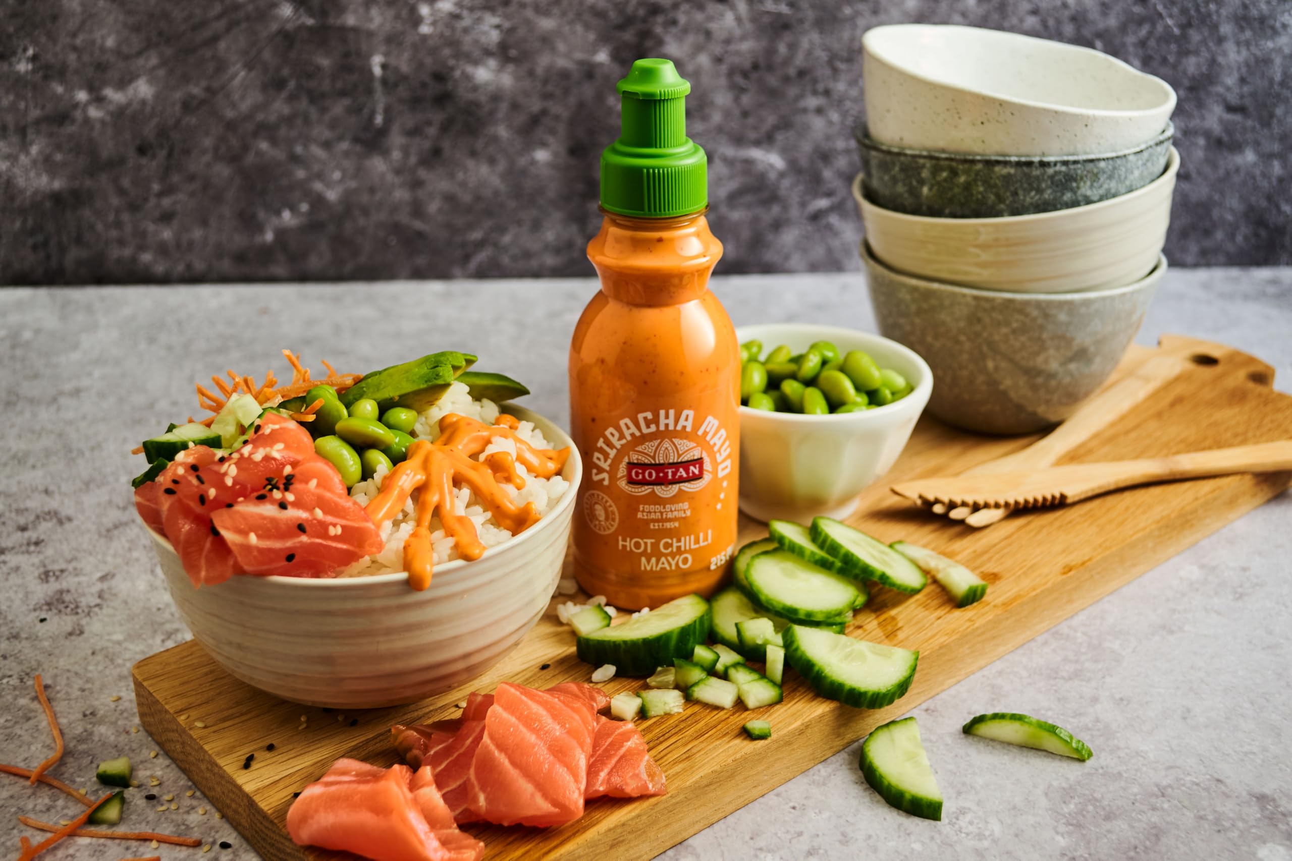 Go-Tan Salsa Sriracha Mayo 500ml Aderezo Cremoso Ligeramente Picante
