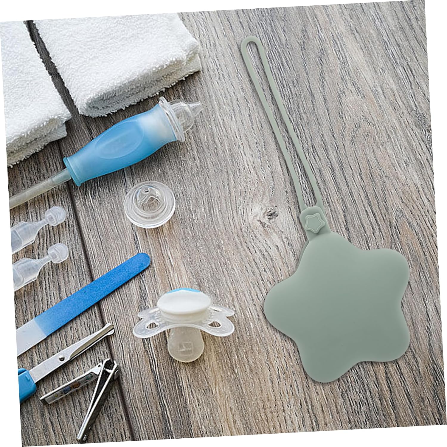 2pcs Silicone Pacifier Case Portable Pacifier Holder for Travel Storage Pouch for Boys Multiuse Silicone Organizer for Essentials