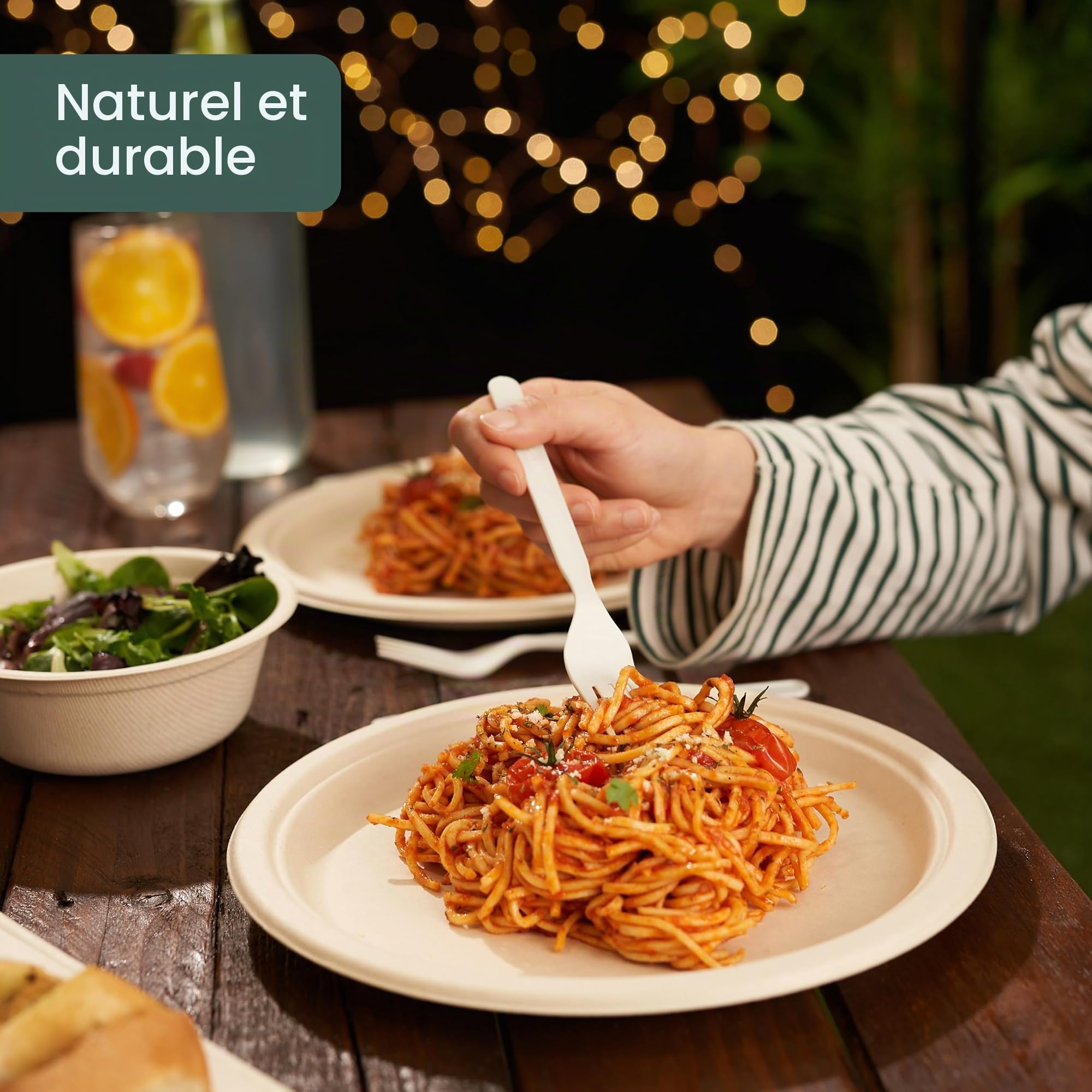HAAGO 100 Assiettes Jetables Solides & Compostables 26 cm / 10" – Canne à Sucre (Bagasse) – Assiettes Carton Rigides, Anti-Graisse & Anti-Fuites – Pour Chaud & Froid, Buffet, BBQ, Traiteur