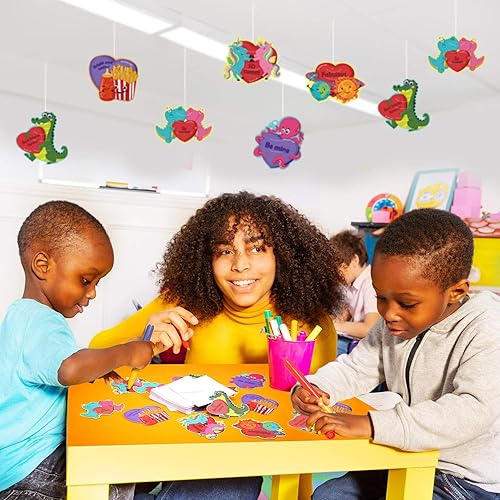 Miniatura 7 de Outus 36 tarjetas del día de San Valentín para niños, tarjetas para rascar y oler lápices, 6 patrones y aromas únicos, tarjetas de rascar y oler con