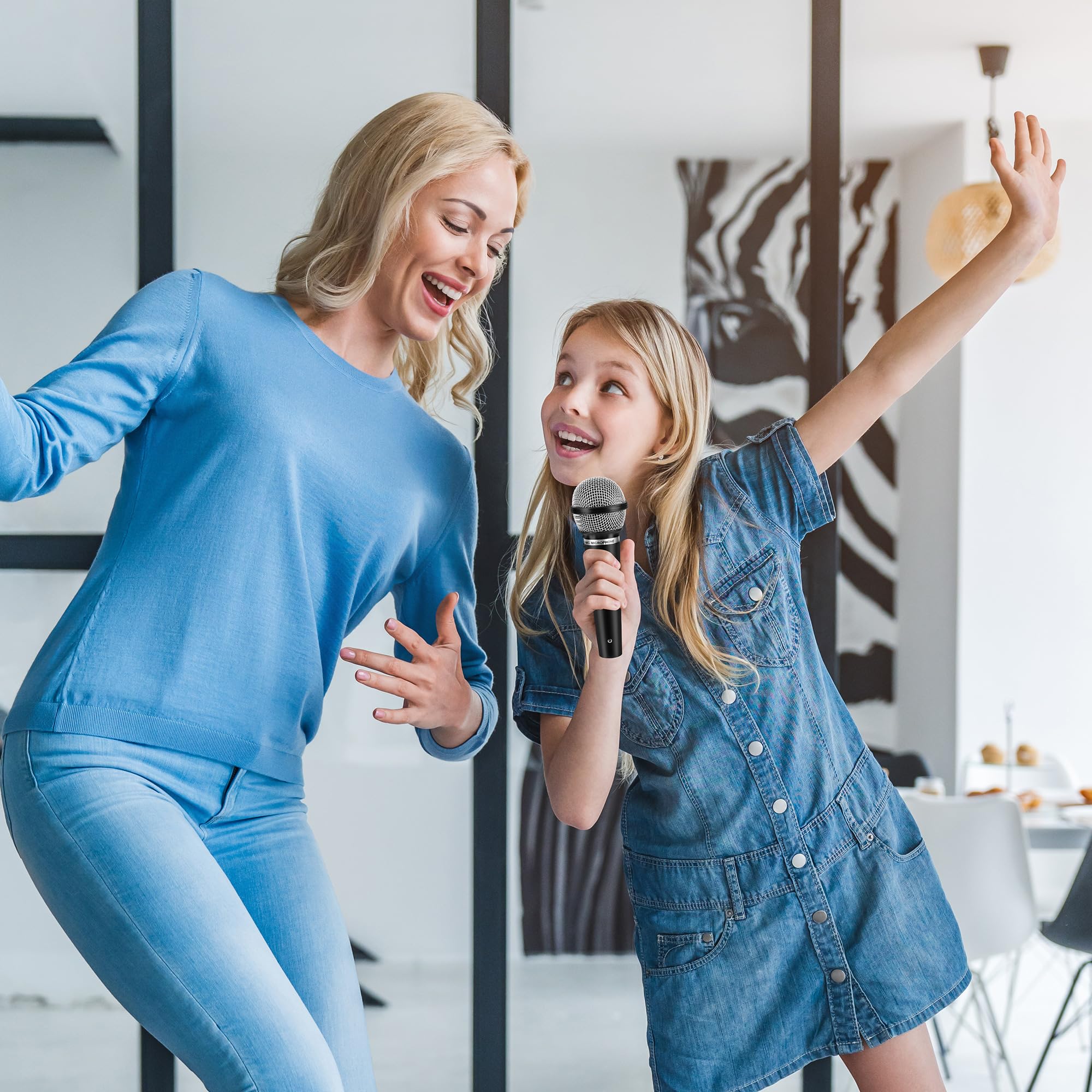 2 Microfoni Finti Per Foto E Feste – Accessori Giocattolo In Plastica Per Karaoke, Giochi Di Ruolo E Bomboniere - 5