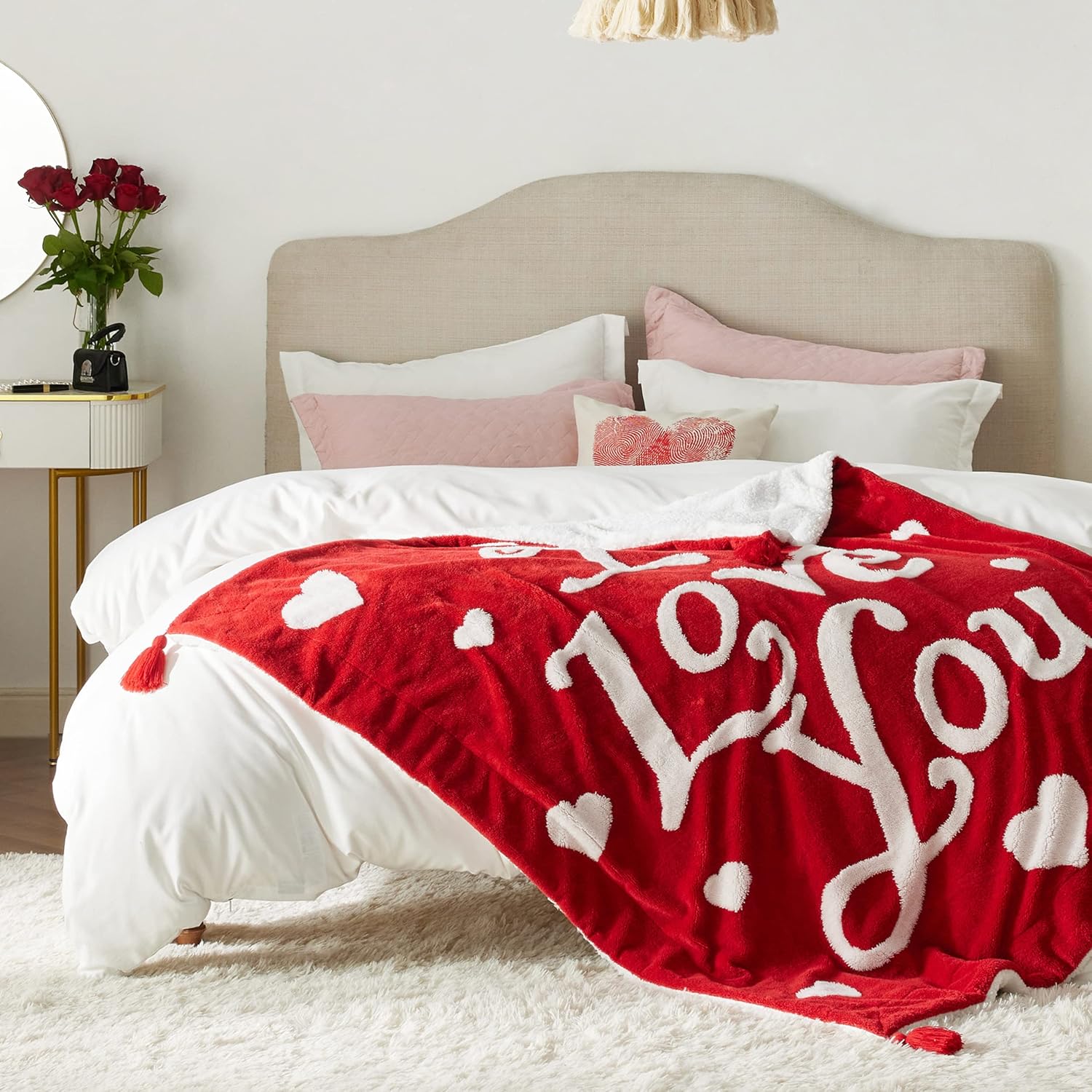Bedsure Valentines Day Throw Blanket - Soft and Warm Sherpa Heart Throws Valentines Day Gifts for Him and Her, I Love You Red 50"x60"