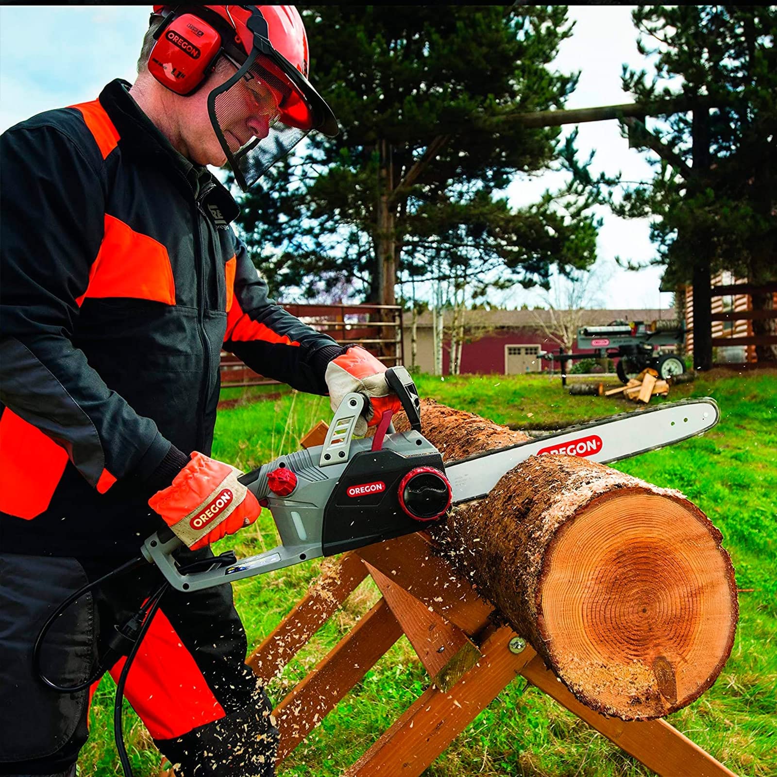Oregon Motosega Elettrica da 2400W, Autoaffilante con Barra di Guida da 18 " (45 cm), a Basso Contraccolpo, con Sistema Autoaffilante Integrato (PowerSharp), Garanzia di 3 Anni (CS1500)