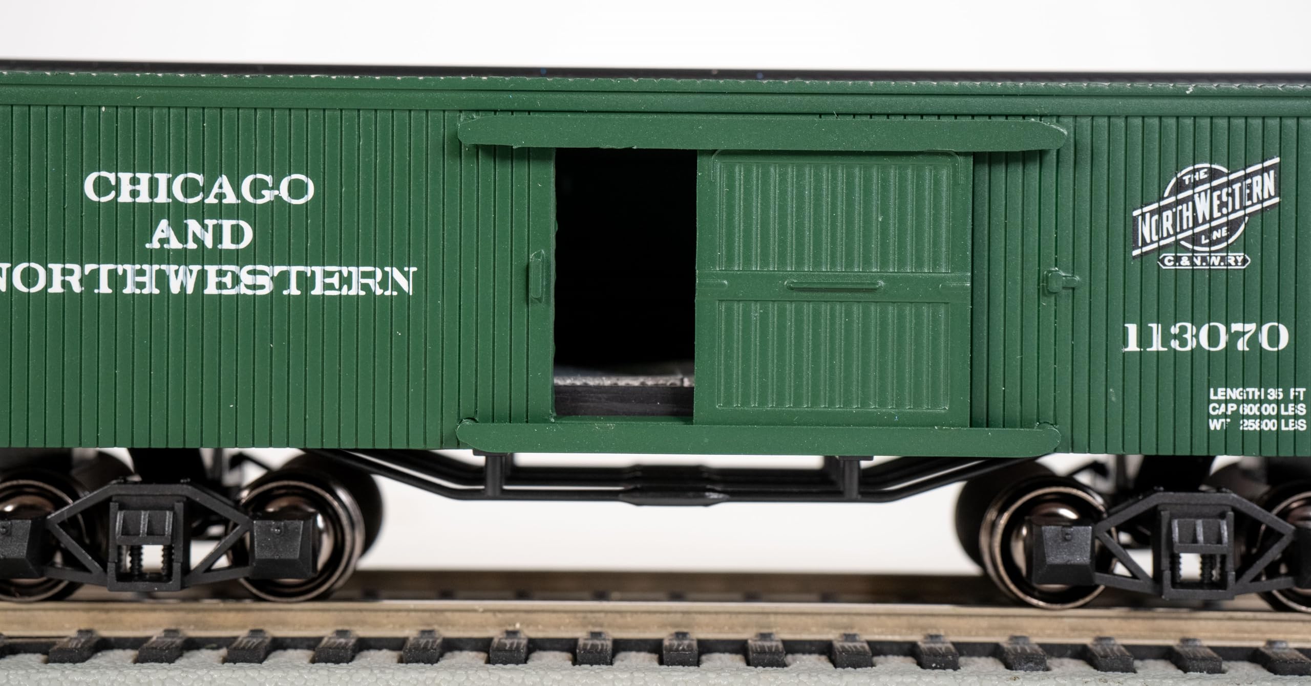 【中古】「非常に良い」Bachmann Industries Inc. 50フィート プラグドアボックス 車 ウエスタンメリーランド Nスケール Amazon.com: Bachmann Industries C&NW Old-Time Box Car (HO Scale