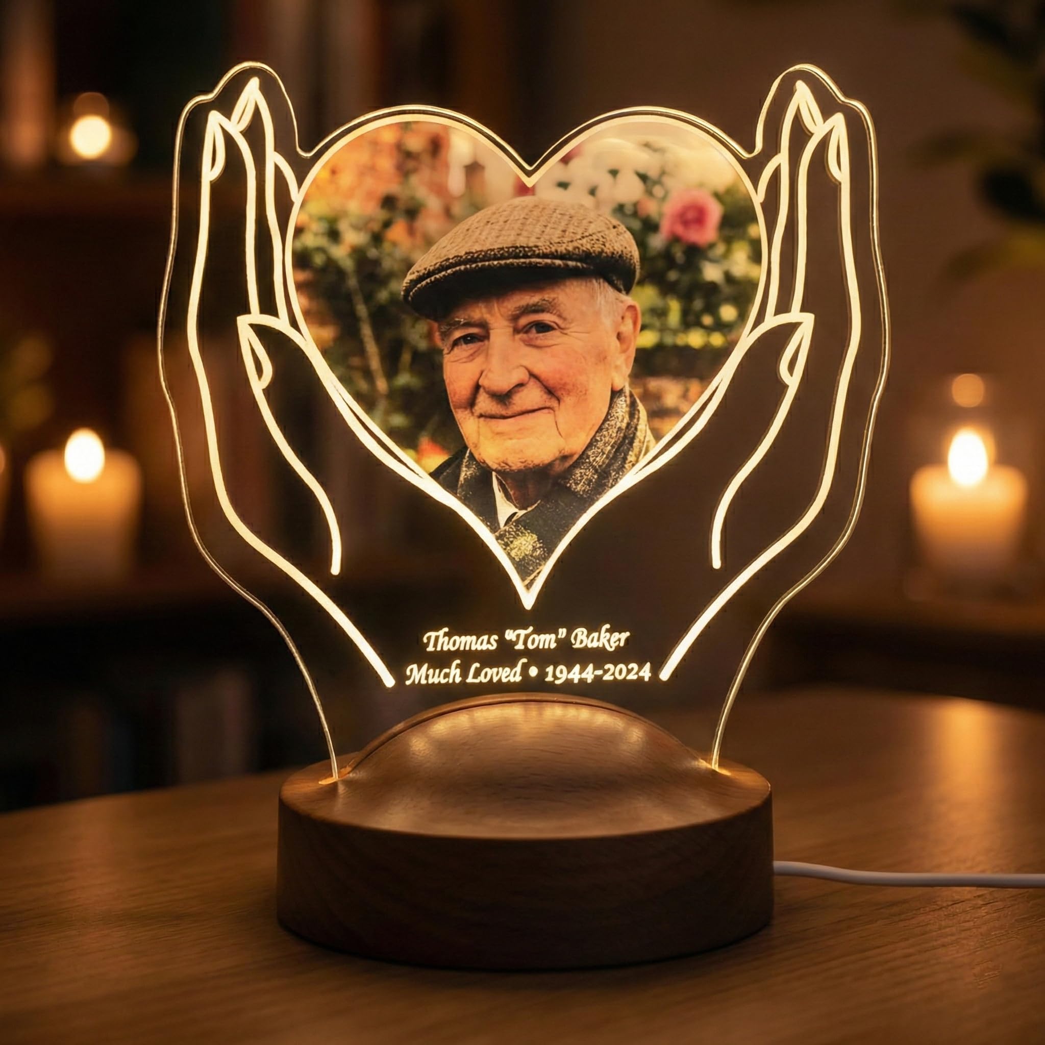 EternalEcho Personalised Memorial Gifts for Loss of Loved One - Hands Holding Heart Photo Night Light - Sympathy Tribute for Mum Dad Nan Grandad - Custom HD Printed Acrylic Plaque (USB, 16cm)