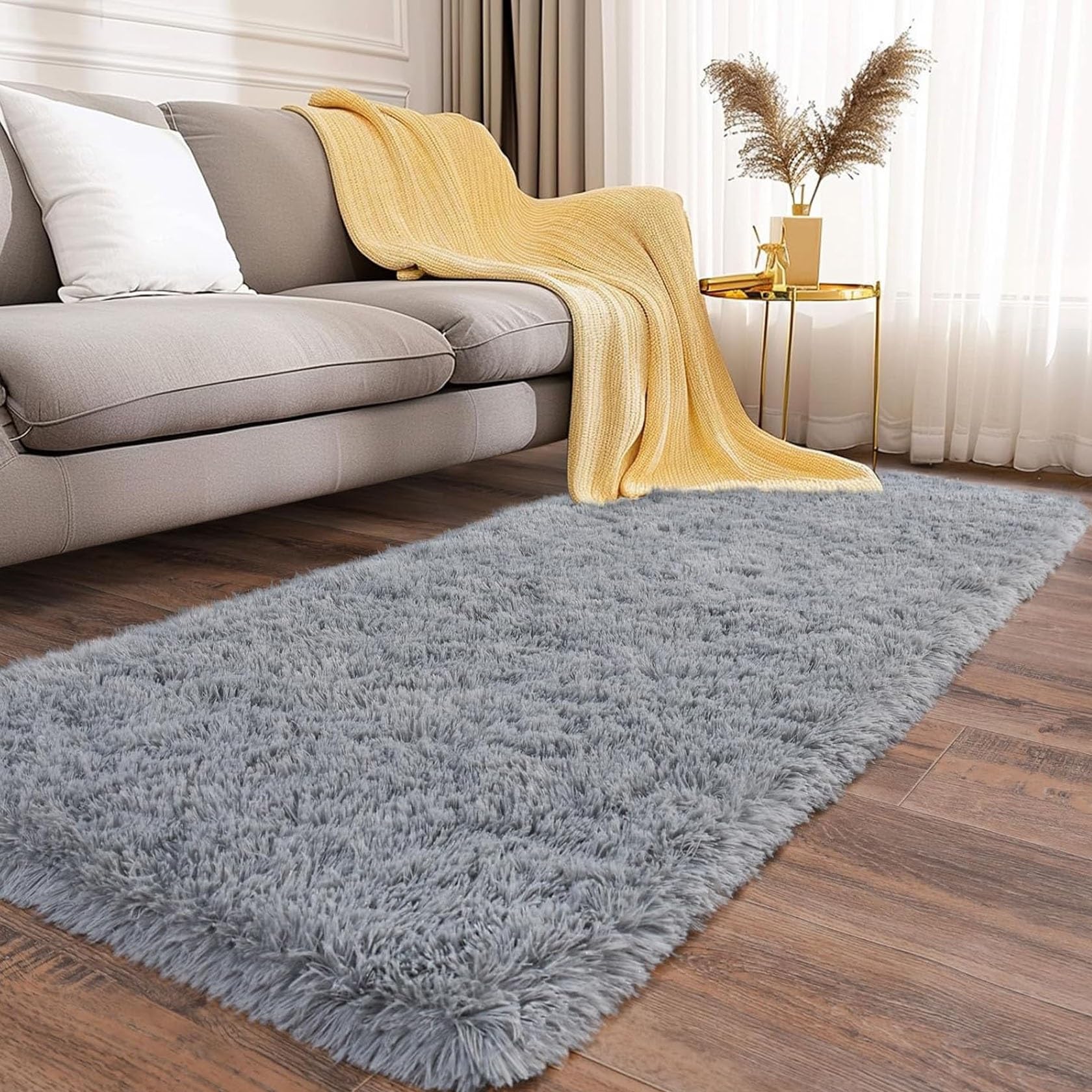 Teppich Kurzflor 65 x 230 cm Anti-Rutsch Unterseite, Super Soft, Felloptik Shaggy Hochflor Teppich Läufer Flur für Schlafzimmer Büro Bereich Dekor, Hellgrau