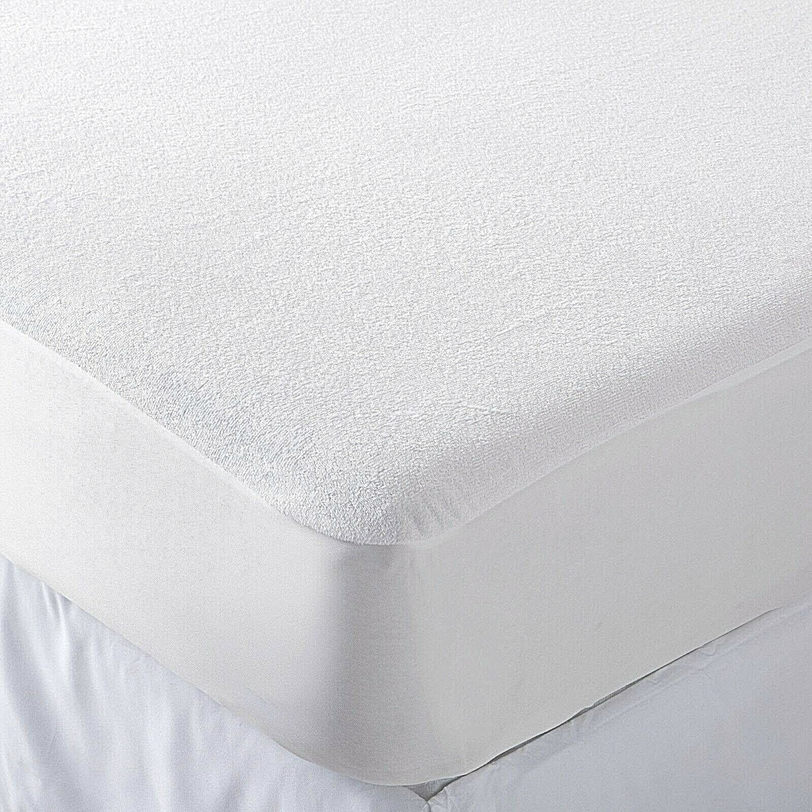 Lizzie Jacobs Girls White New Waterproof Terry Towelling Mattress Protectors Hypo-Allergenic Breathable Non Noisy Super Soft Cosy Fitted Style Mattress Protectors (Moses Basket (35X75+12Cm))