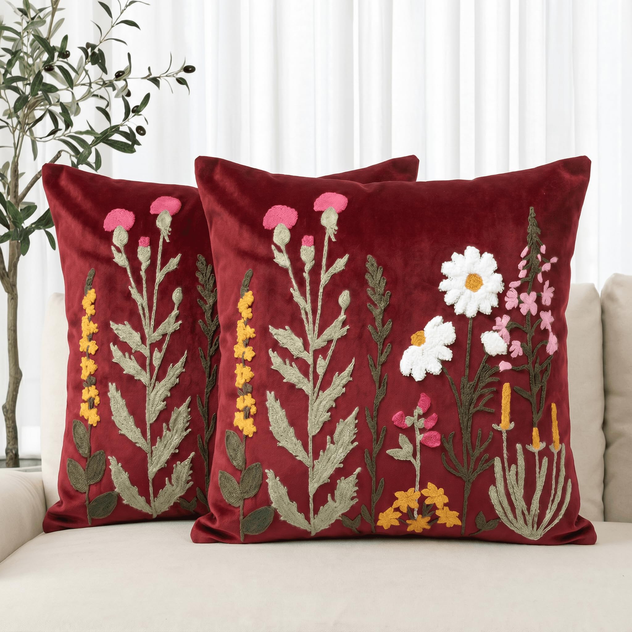 Artoid Mode Red Chain-stitch Flowers Christmas Cushion Covers 45x45cm 2PCS