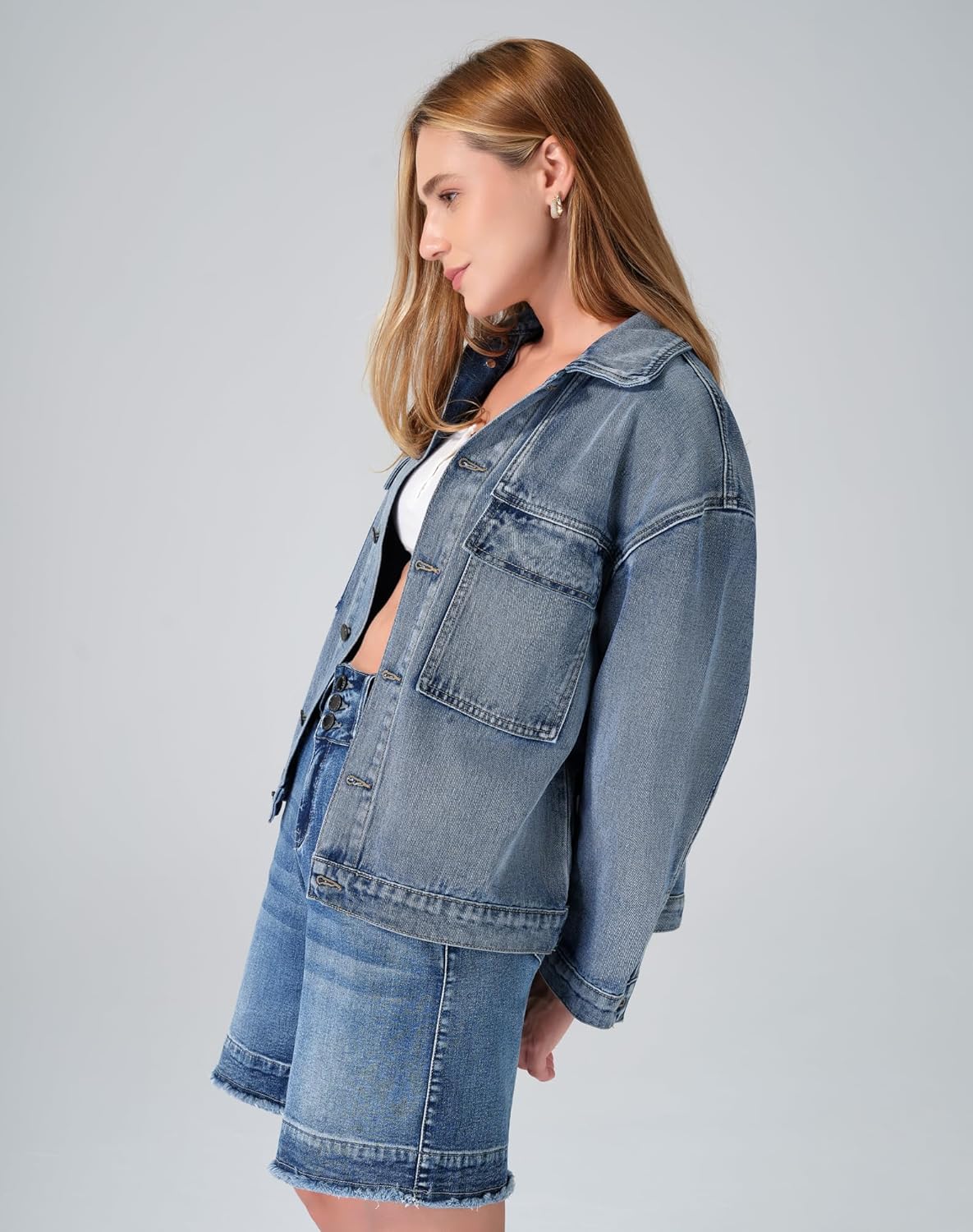 roswear Denim Jacket Coat for Women with Flap Chest Pockets Casual Oversized Jean Jackets - Image 2