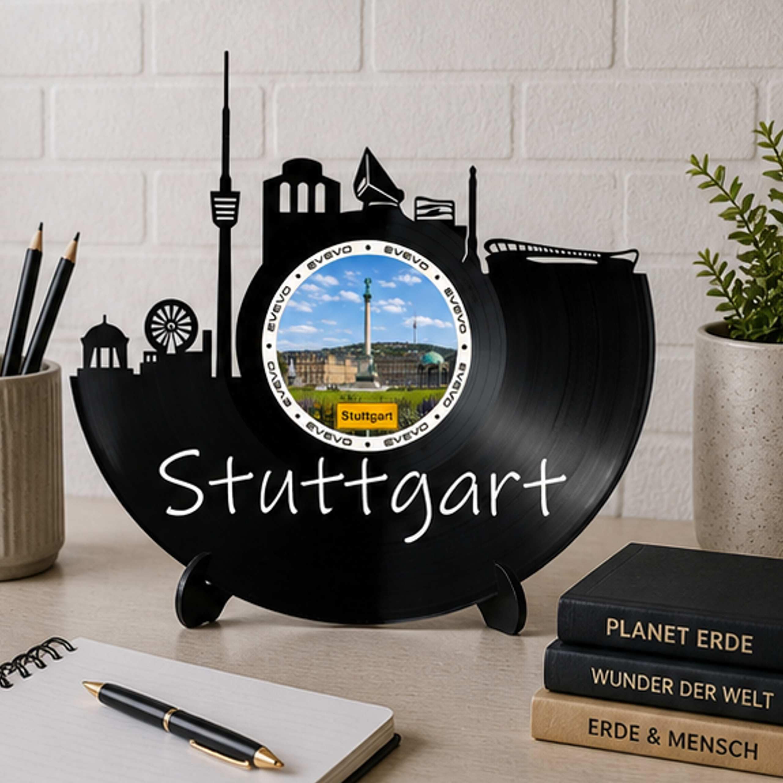 EVEVO Decorazione da parete in vinile di Stoccarda, skyline di Baden-Württemberg, regalo per i fan di Stoccarda, gli amanti del vecchio castello di caldaia D0053