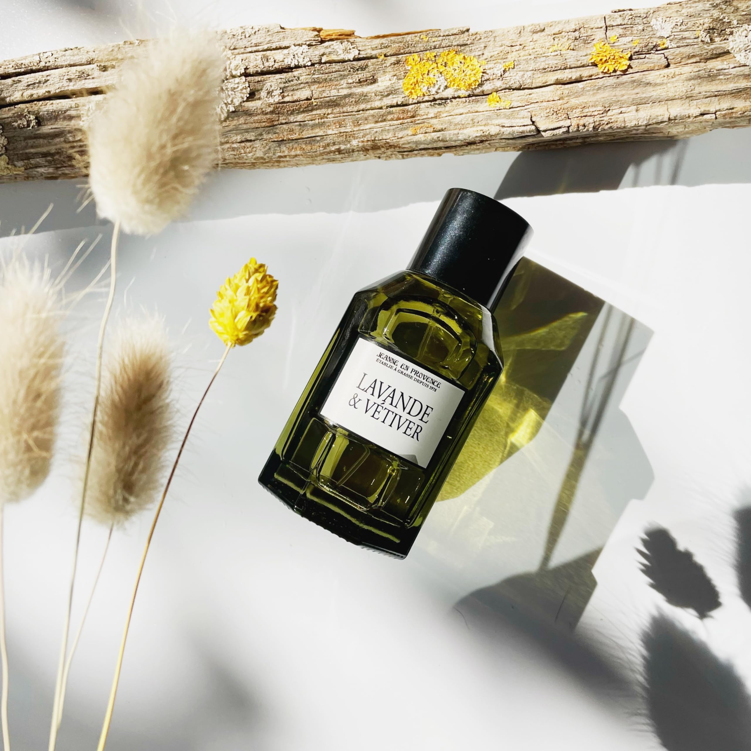 JEANNE EN PROVENCE - Woda toaletowa dla mężczyzn - Zapach lawendy I Vetiver - Składniki pochodzenia naturalnego - Wyprodukowano we Francji - Butelka 100 ml