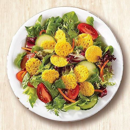 Miniatura 8 de Mrs. Cubbison's Cheese Crisps - Queso real, apto para dieta cetogénica, ideal para aperitivos y ensaladas, sabor cheddar, 1.98 onzas (paquete de 9)