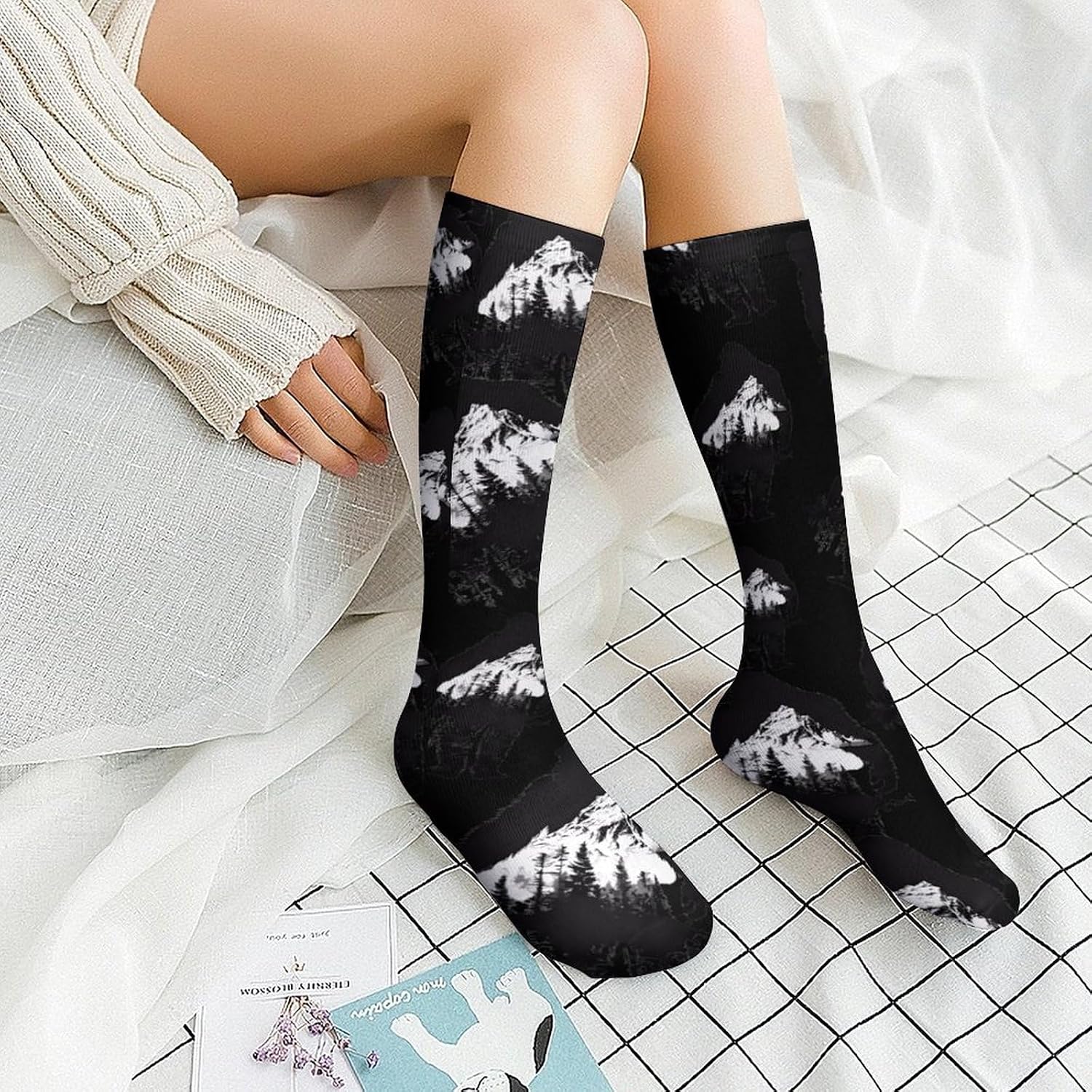 Bigfoot Mountain Pattern Knee High Socks Casual Long Stockings Over Calf Sock Tube for Women Men