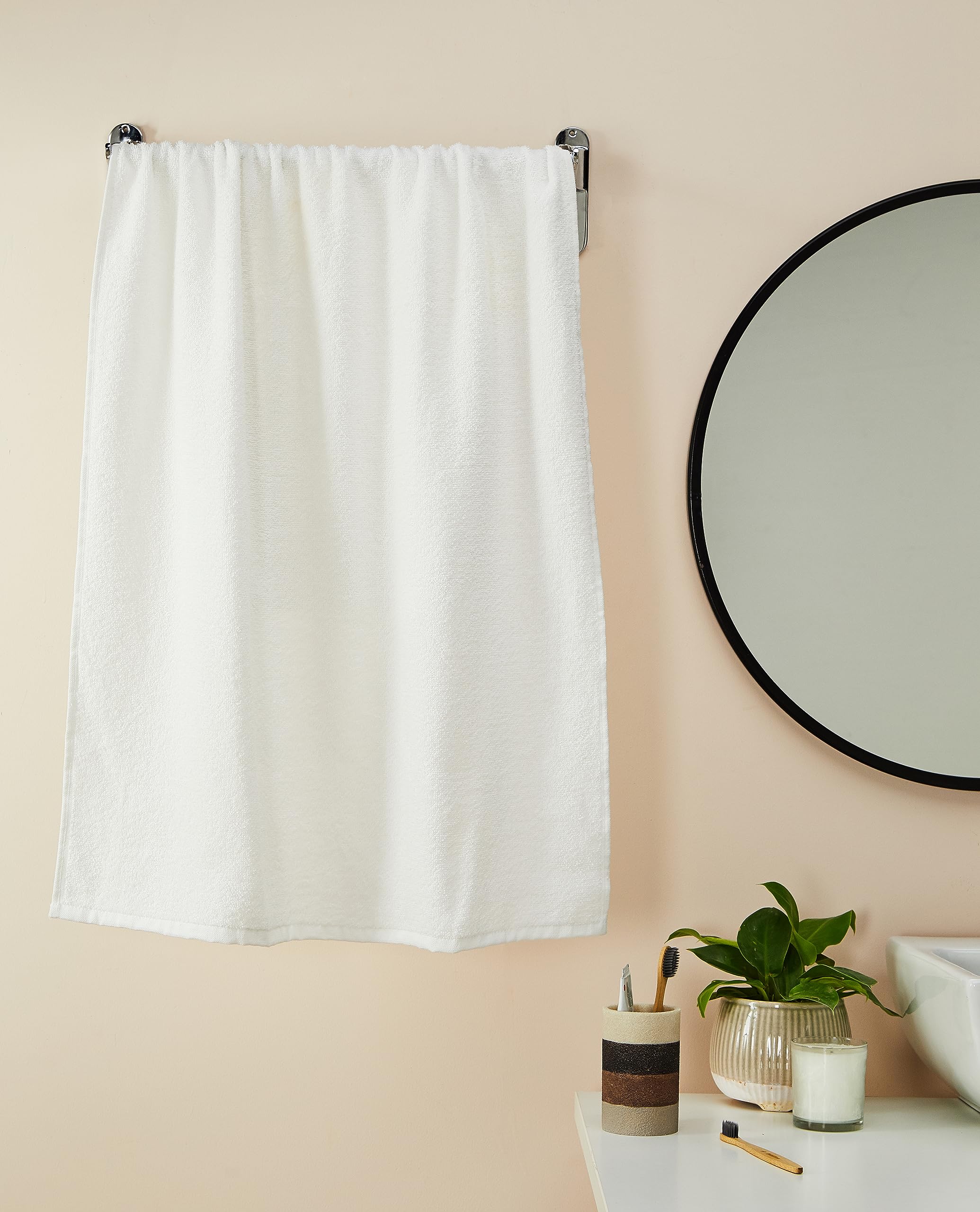 Amazon Brand - Solimo 100% Cotton Bath Towel | Pack of 1 | Extra Large Size | 340 GSM (White)