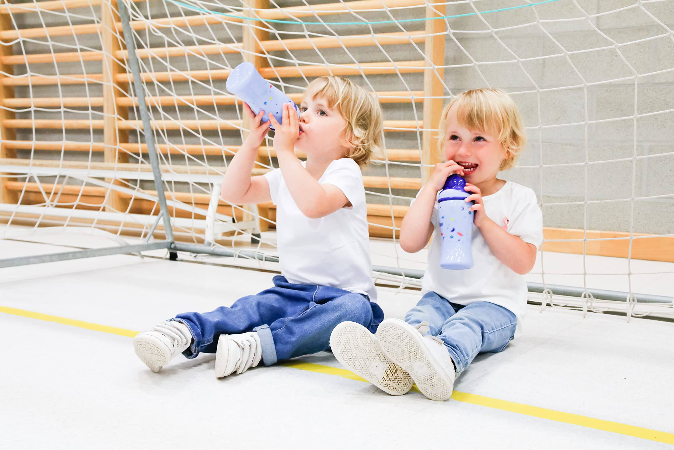 Nuby - Confezione da 2 bottiglie per il latte senza perdite - Bottiglia con beccuccio Flip-it da 360ml + Bottiglia pop-up per bambini - senza BPA - Blu - 12+ mesi e 18+ mesi