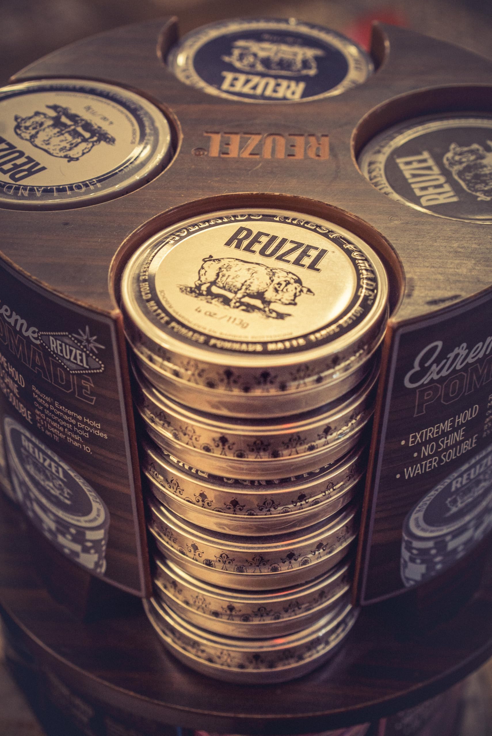 Reuzel Extreme Hold Matte, Strong Hold and Low Shine Pomade 3.38oz/95g, Cream, 95 g (Pack of 1) - Image 4